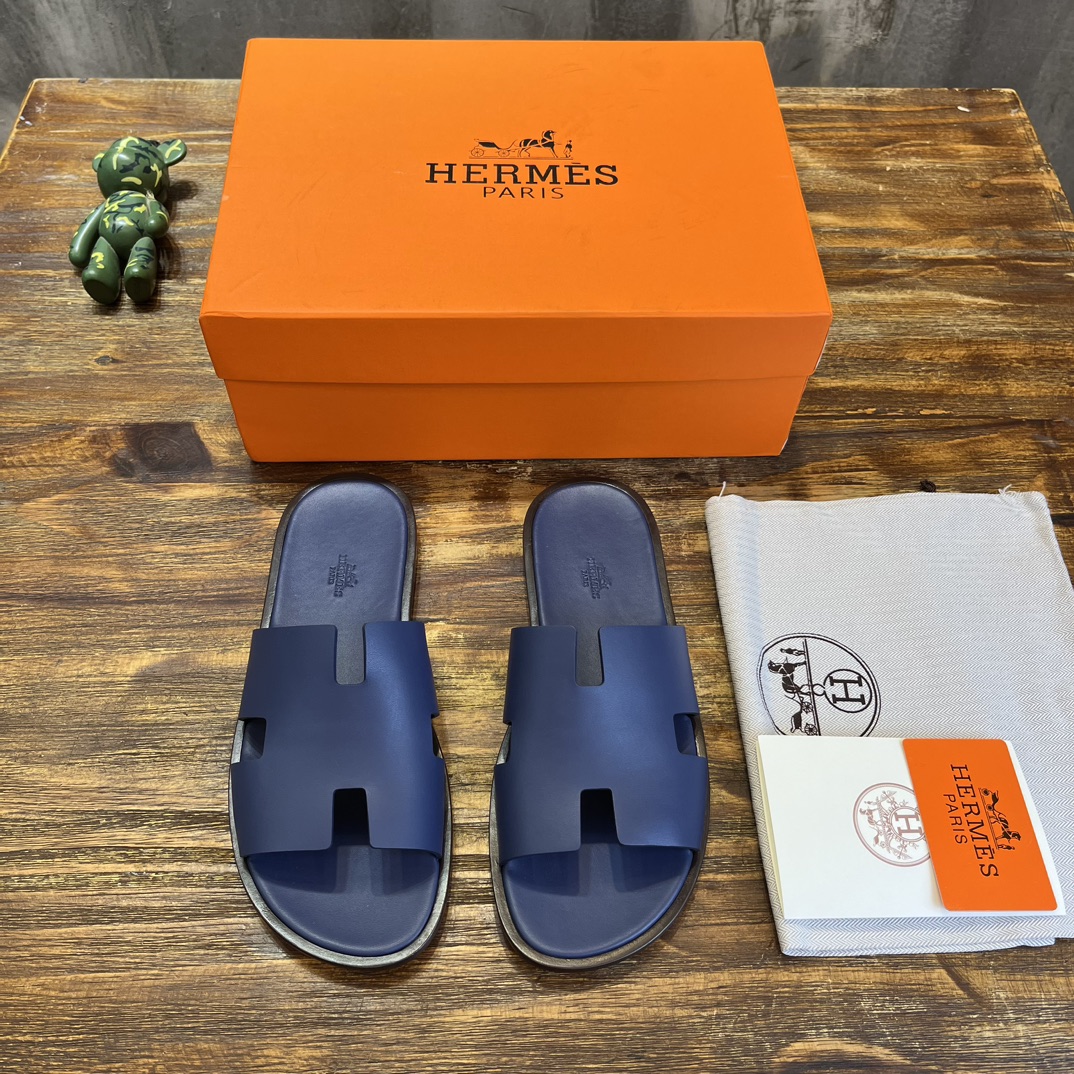 Hermès H家2023s新款男凉拖爱马仕Hermes 喜欢二舅姥爷拖鞋的一定不能错过这款拖鞋，好穿百搭又
