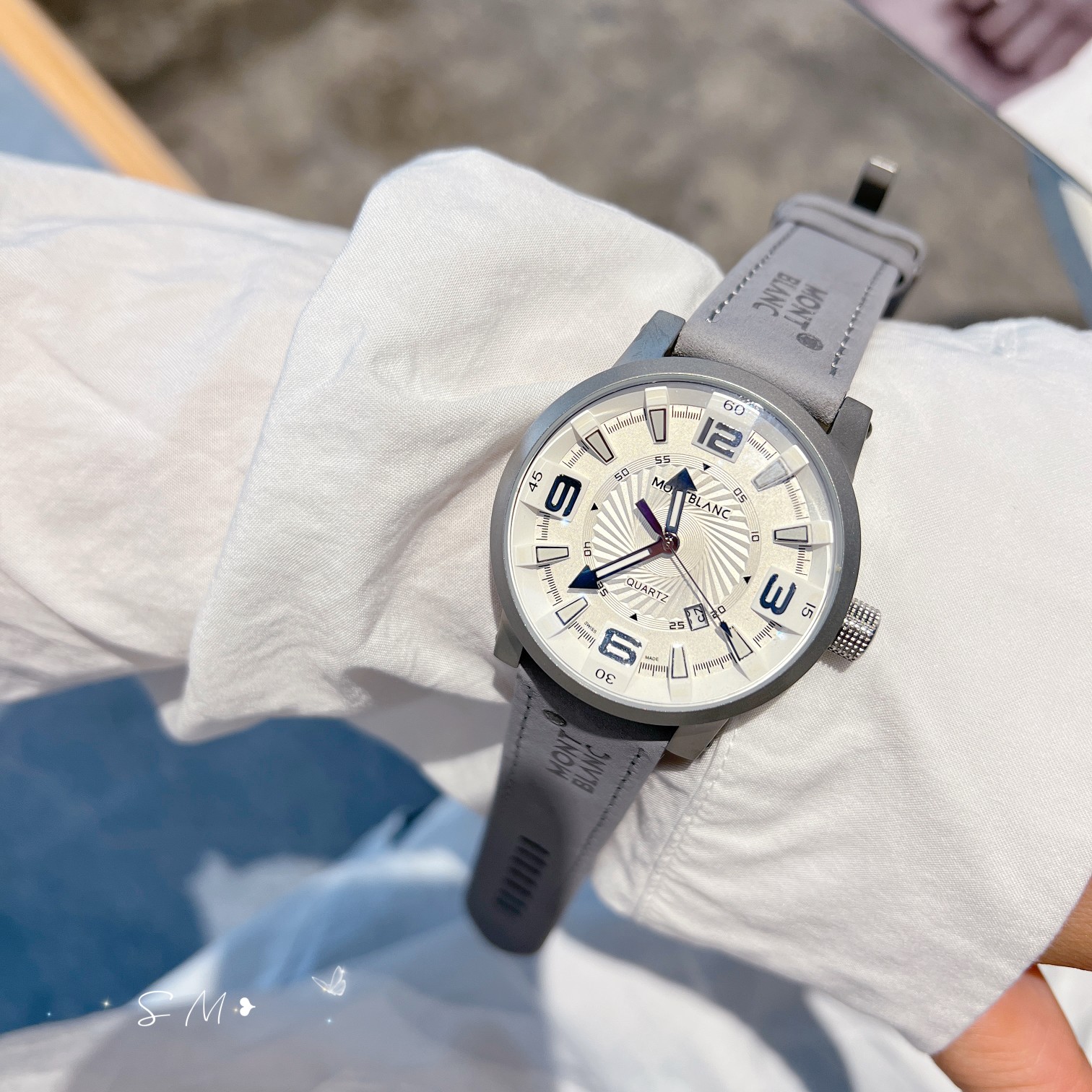 Montblanc Multifunctional Wristwatch: Fine Design, Premium Materials, Versatile for Business and Leisure. - 图片 9