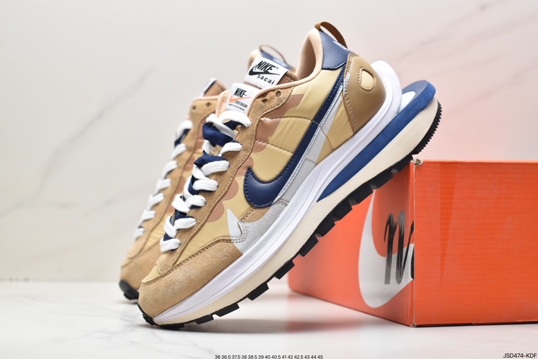 耐克Sacai X NIKe regasus vaporrly SP 华夫双勾三代3.0走秀DD1875-100