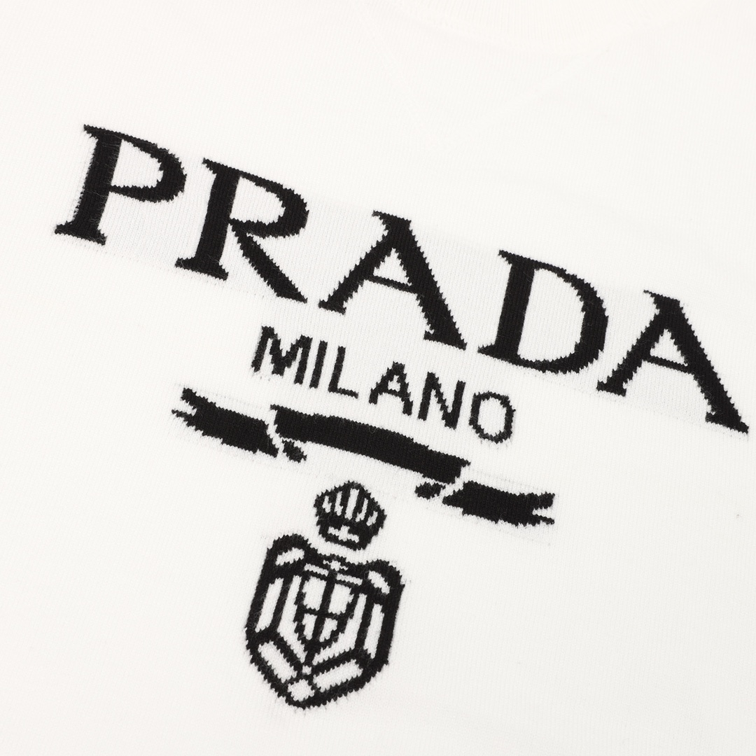 180 PRADA/普拉达 胸前字母LOGO针织短袖T恤