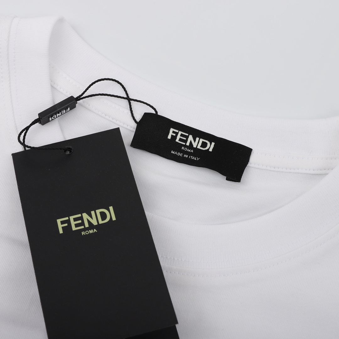 170 Fendi/芬迪 双F贴布刺绣圆领T恤