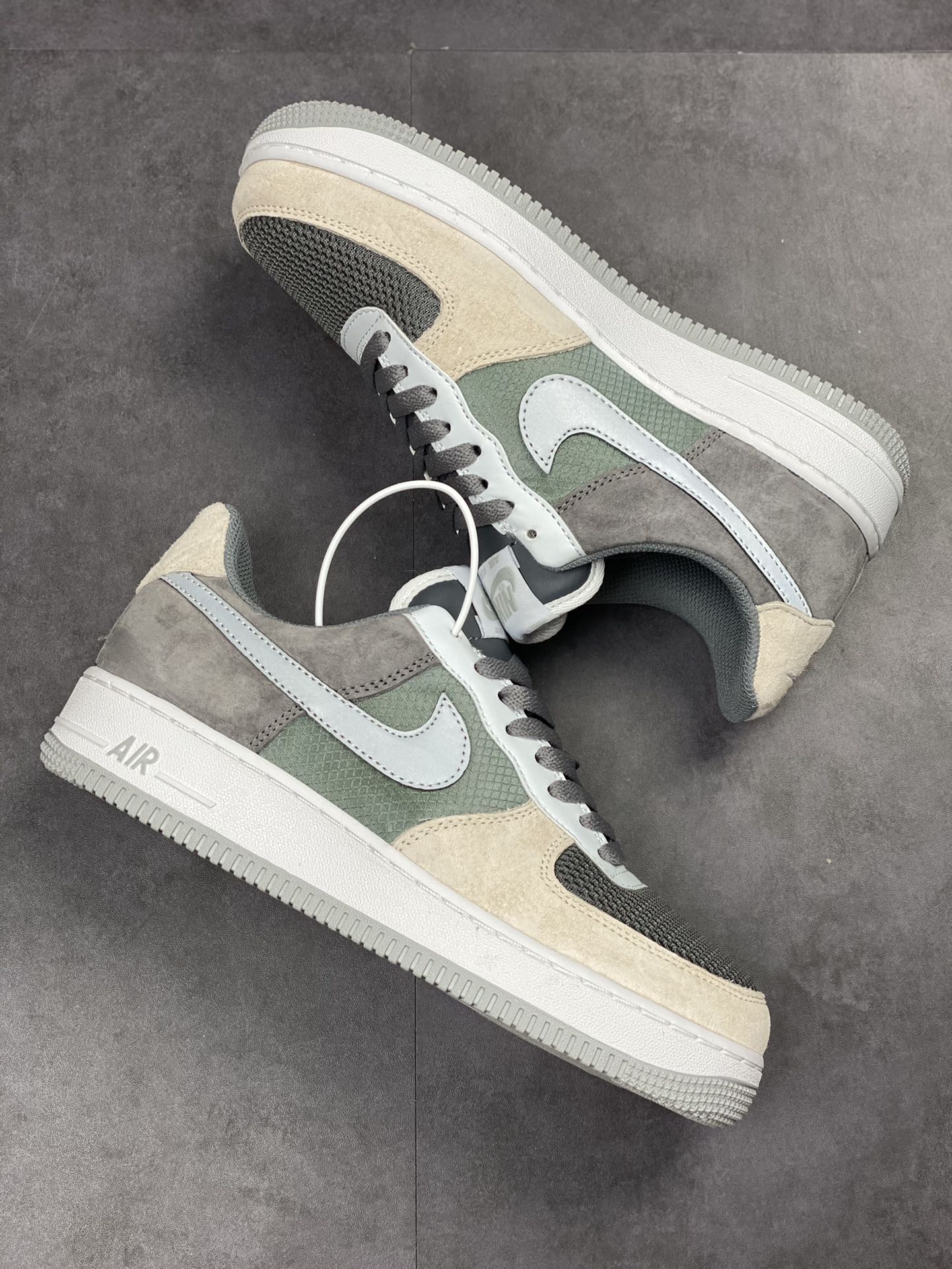 190 Nike Air Force 1 Low 07 米灰帆布拼接 CW2288-703