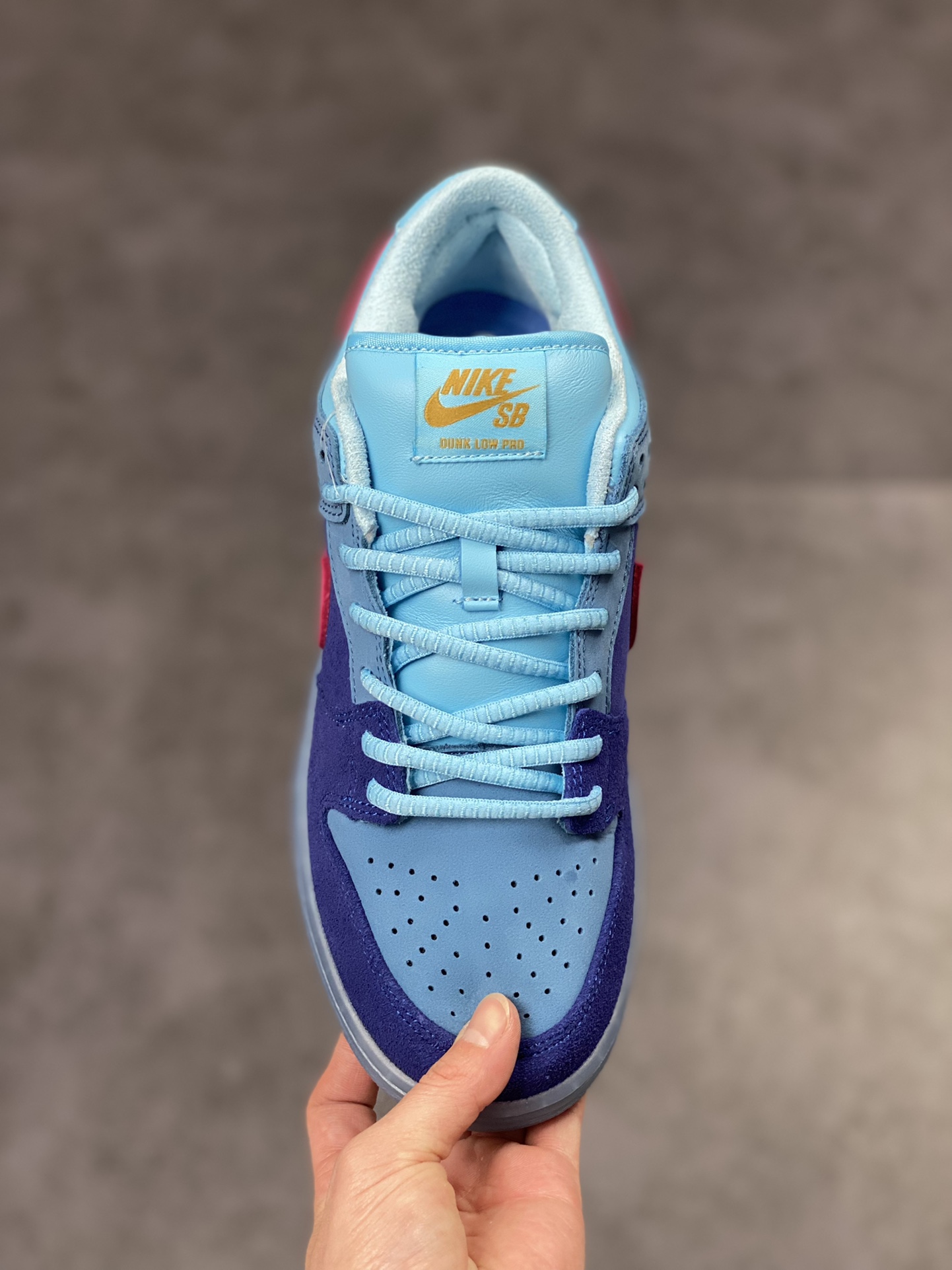 420 Run The Jewels x Nike SB Dunk Low 说唱乐队联名DO9404-400