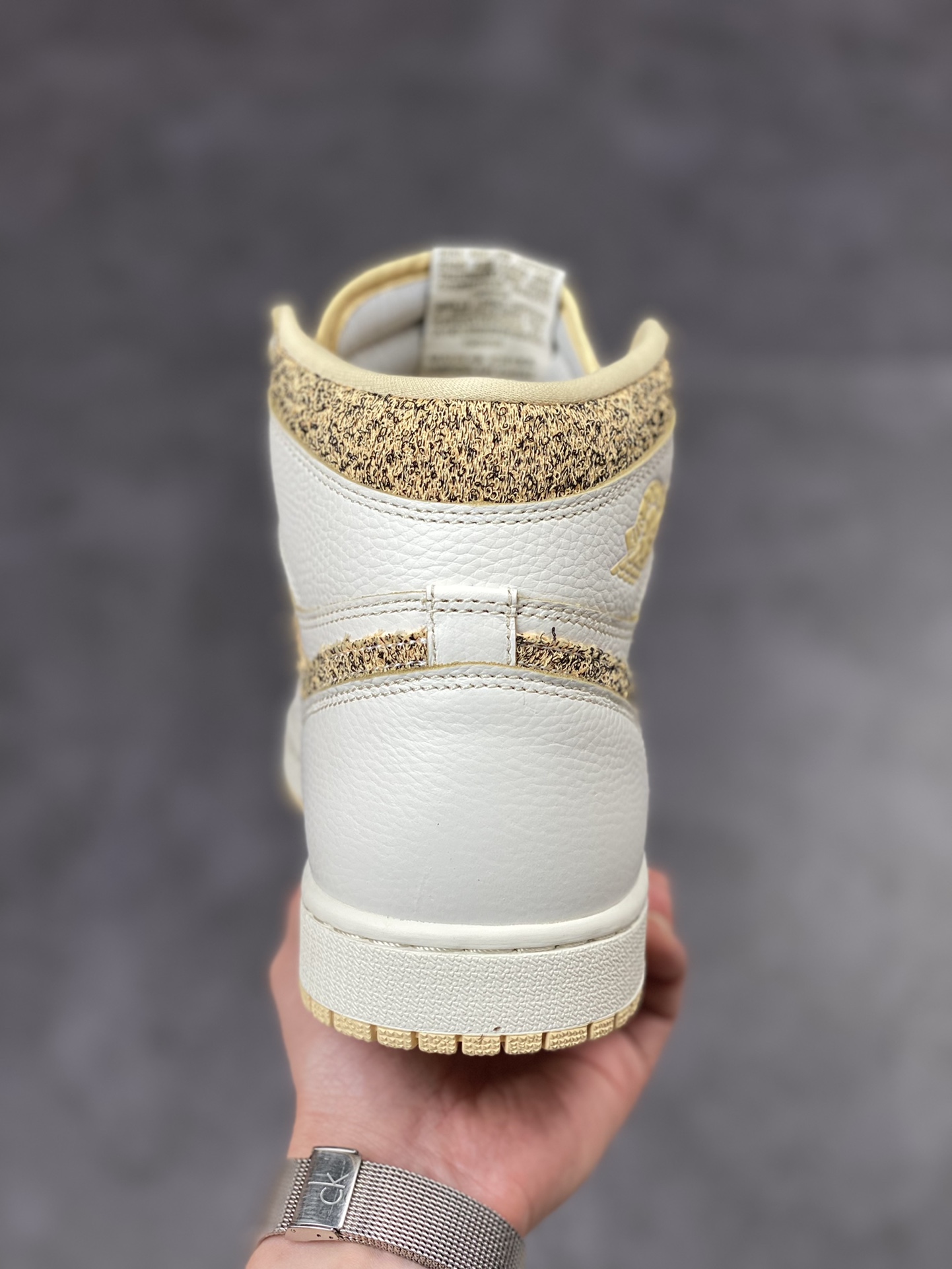 350 Air Jordan 1 Retro ”Vbiratoinso fN ajia” 小香风 FD8631-100
