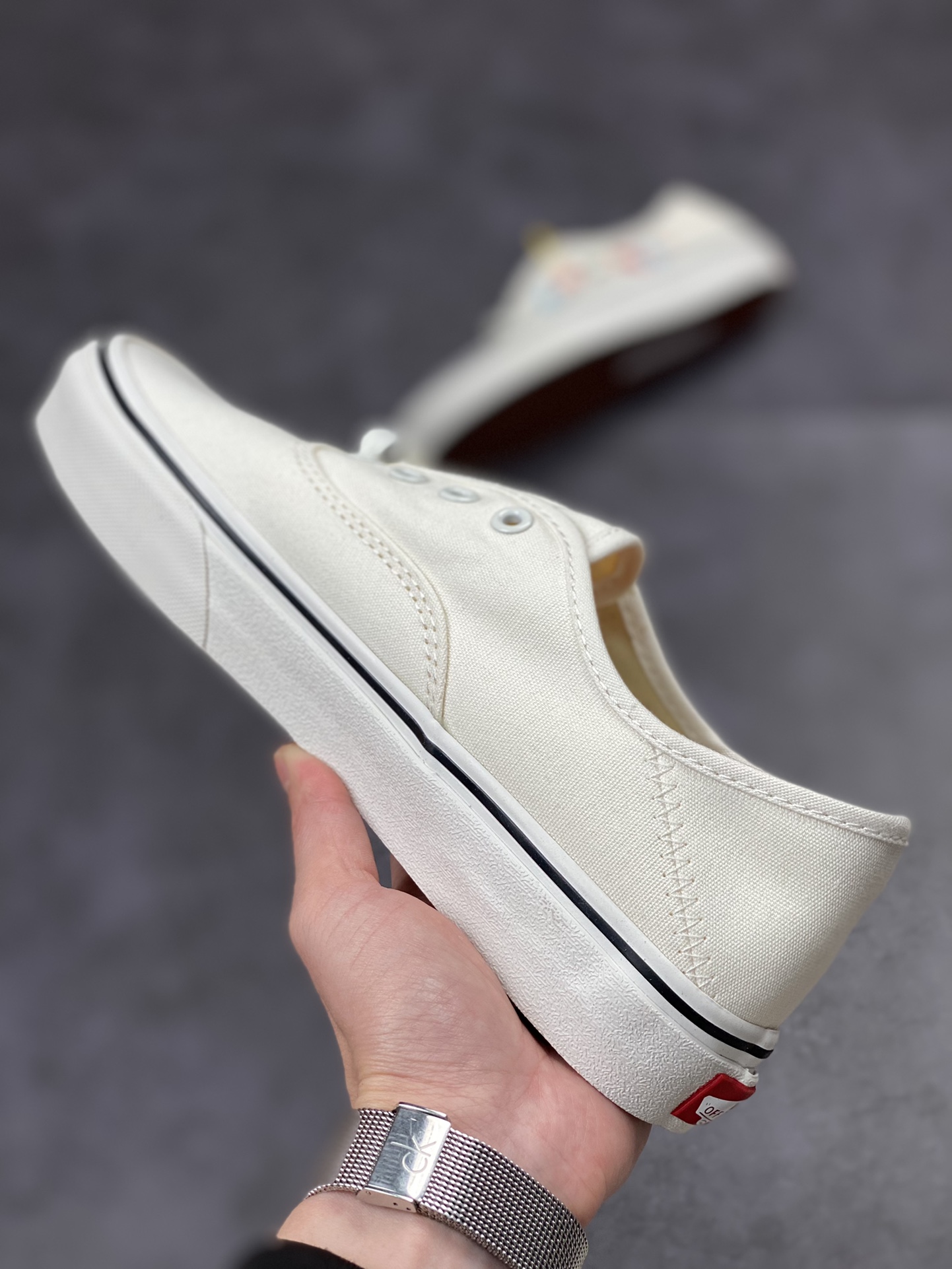 150 Vans Authentic VR3白色小花男女鞋帆布鞋