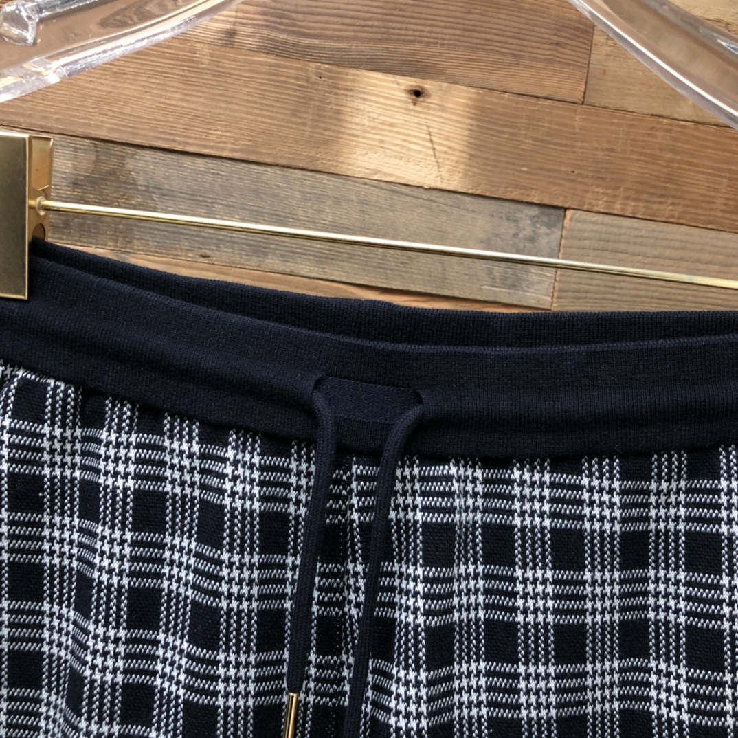 THOMBROWNE汤姆布朗尼TB经典短裤高版本️今年新增加00码瘦点的女生也能穿常青款每年夏天都会返单