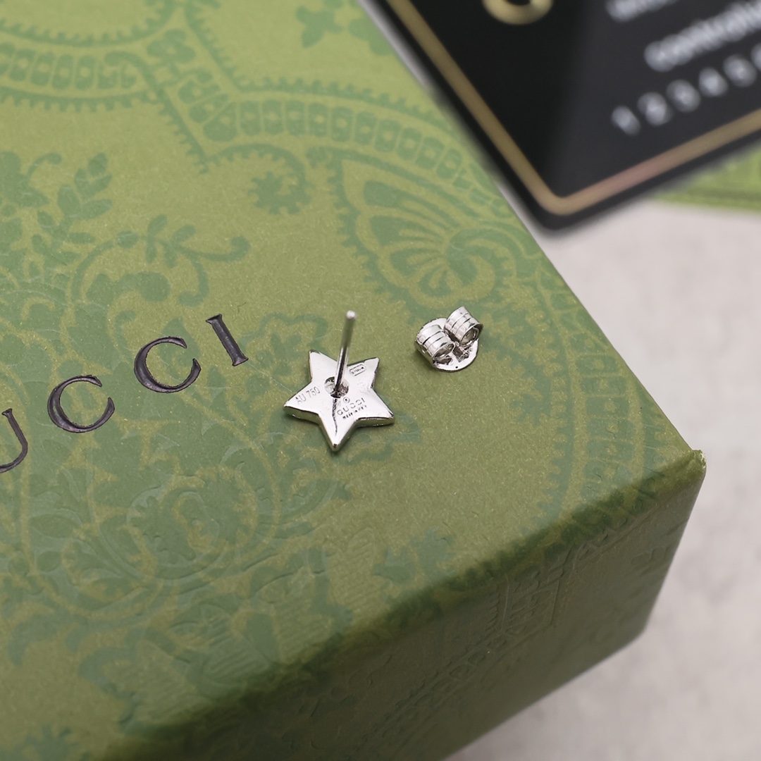  明星款式GUCCI古驰Icon系列18K白金色五角耳钉