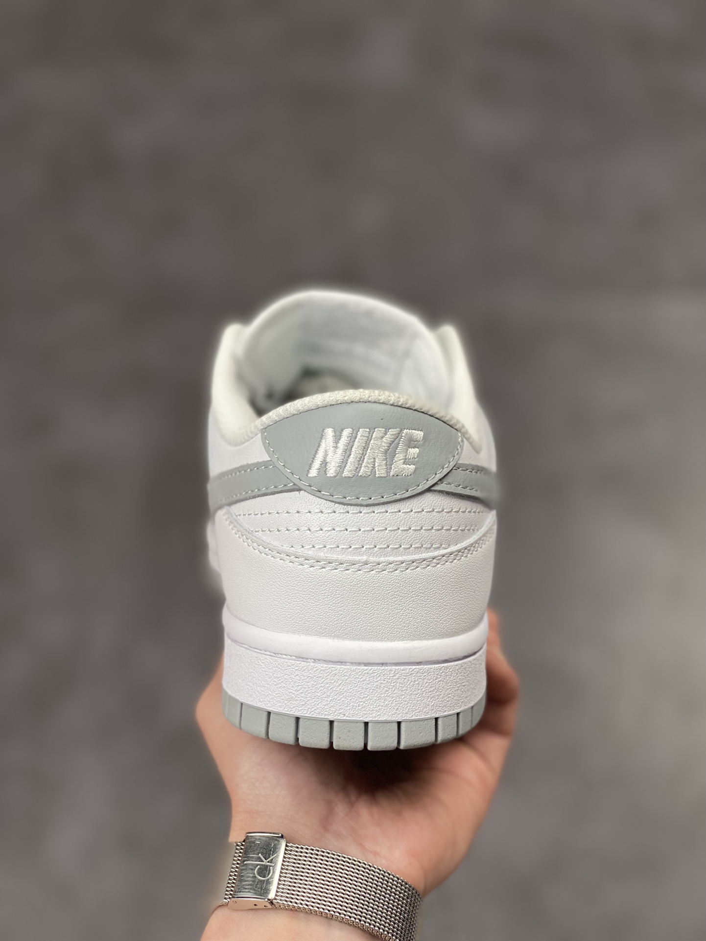 NIKE SB Dunk Low white gray cost-effective ceiling DH9765-102