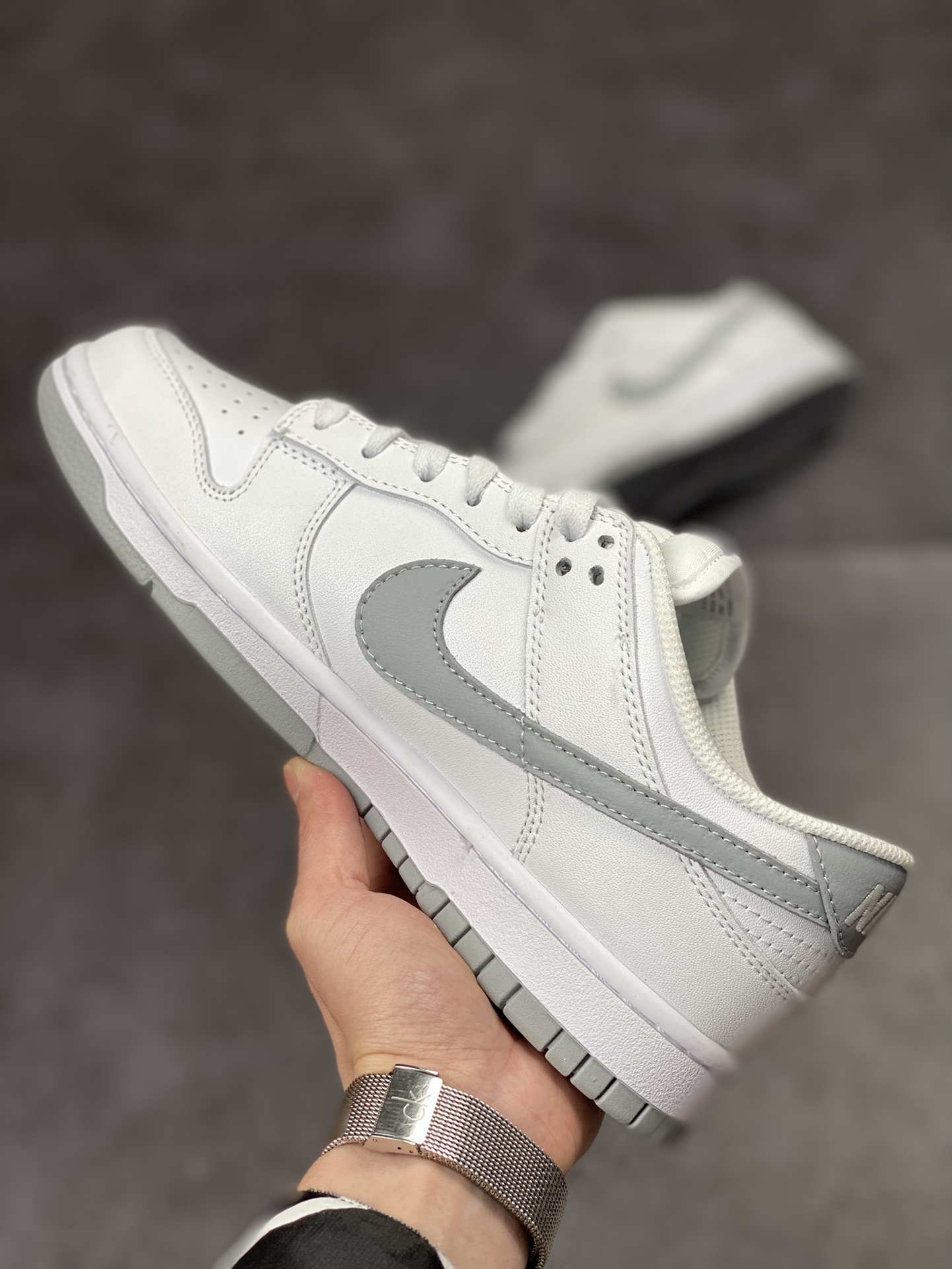 NIKE SB Dunk Low white gray cost-effective ceiling DH9765-102