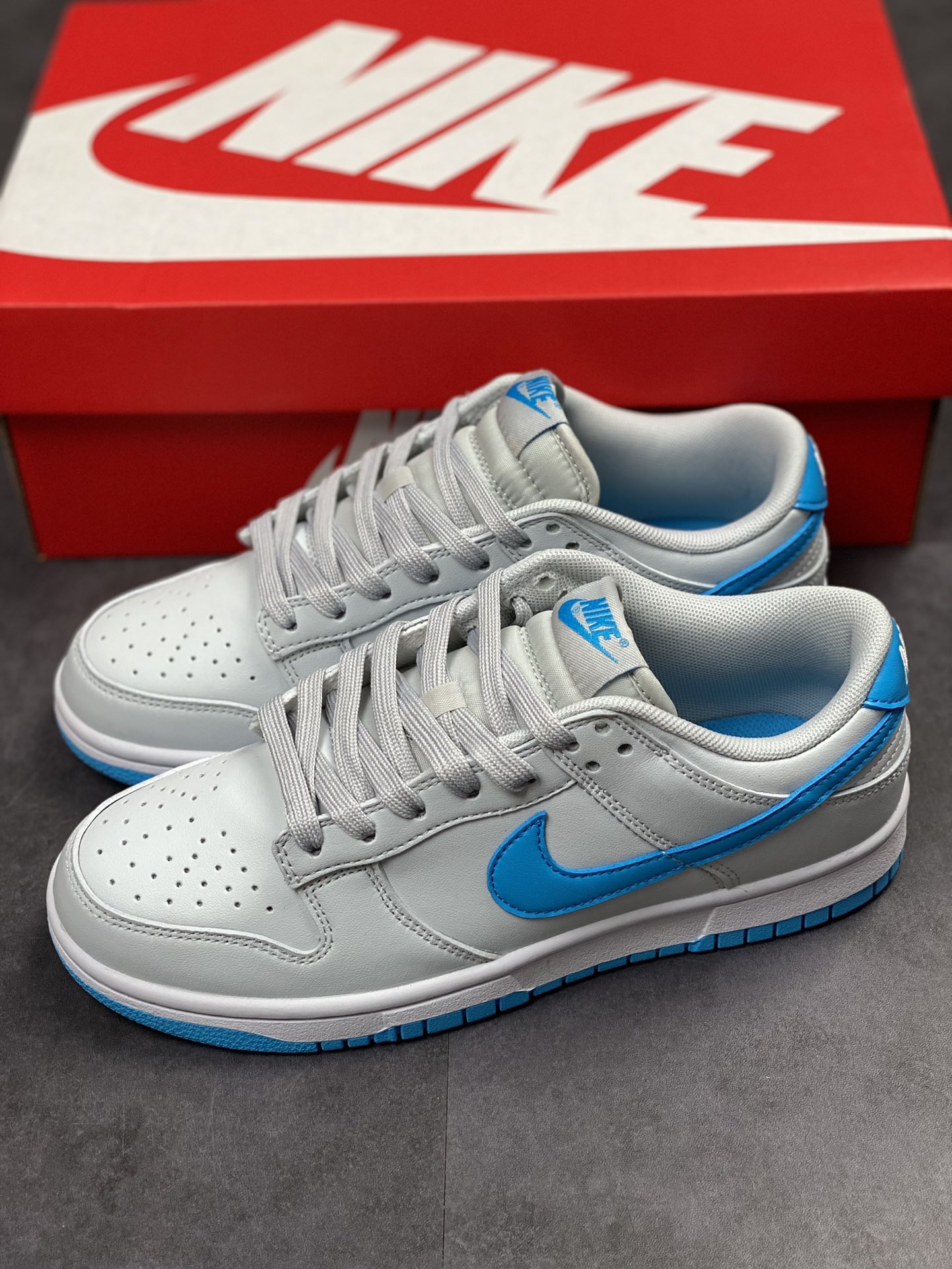 200 NIKE SB Dunk Low 蓝灰色DV0831-001