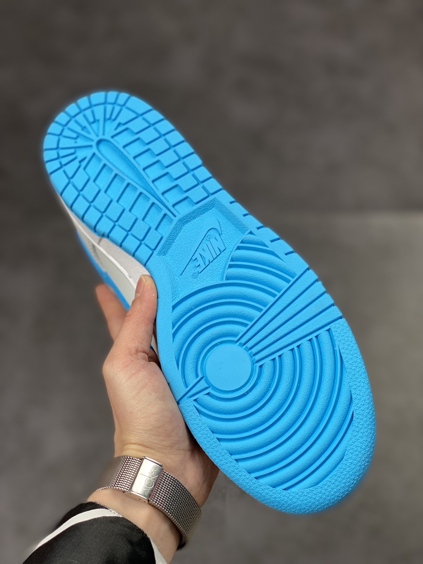200 NIKE SB Dunk Low 蓝灰色DV0831-001