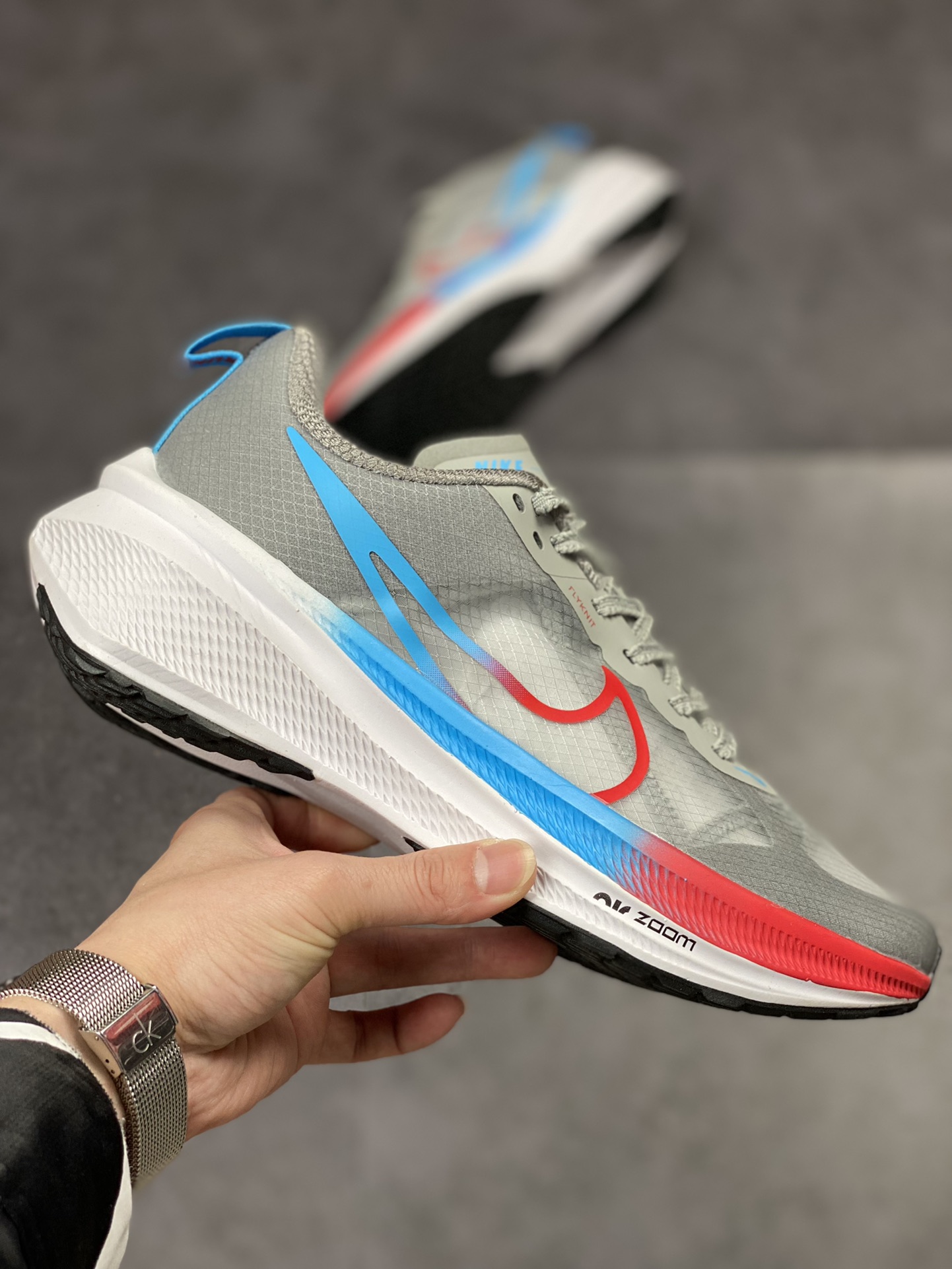 170 Nike Air Zoom Viale 维亚尔系列运动跑鞋 CW7358-886