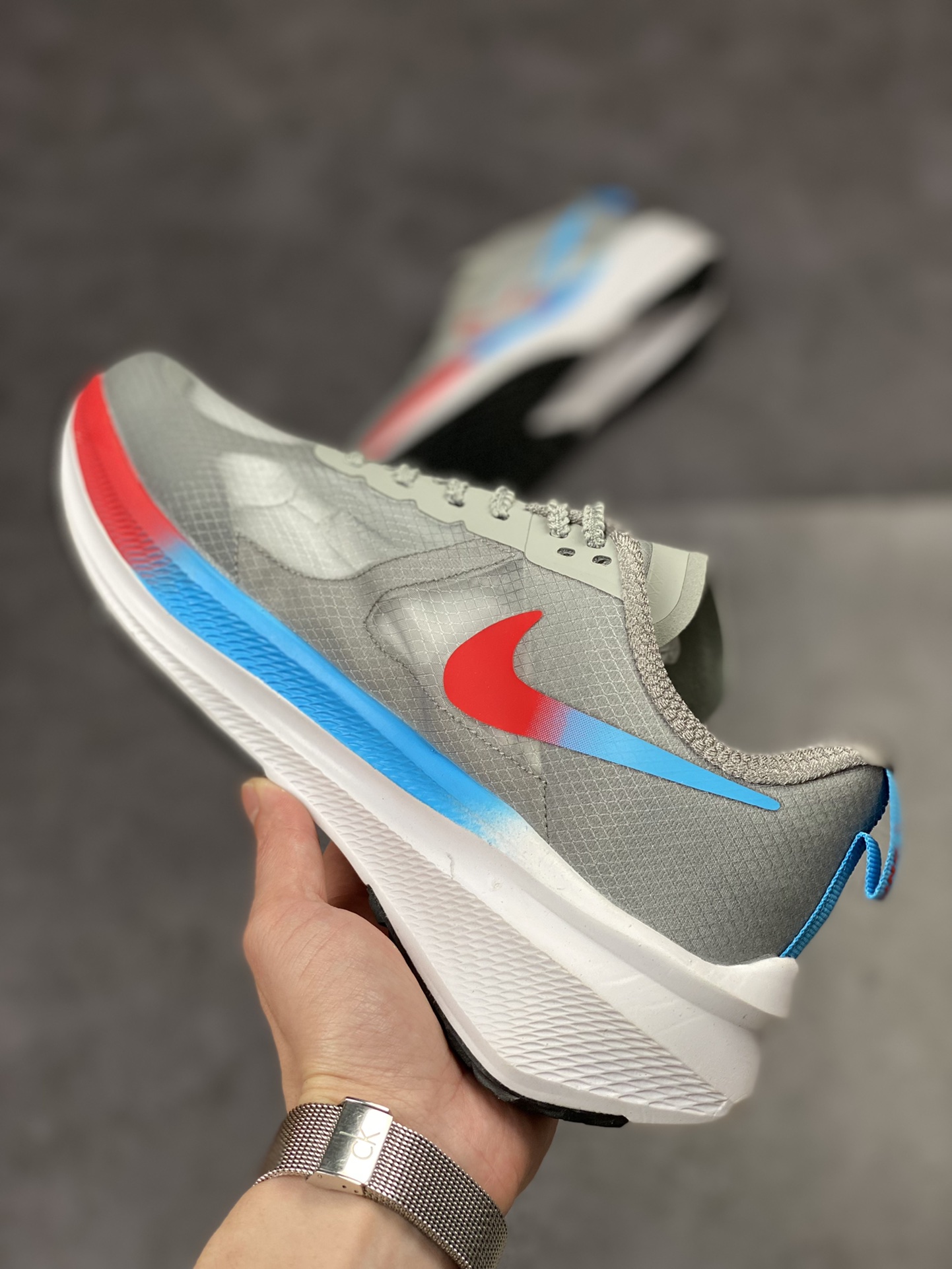 170 Nike Air Zoom Viale 维亚尔系列运动跑鞋 CW7358-886