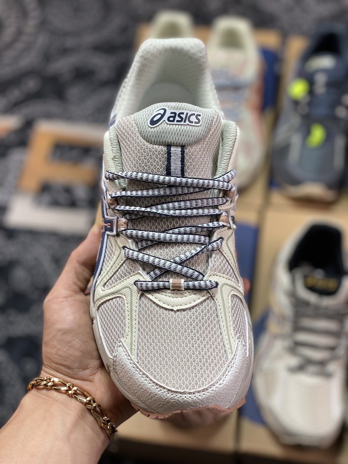 200  原装级别Asics Gel-Kahana 8 系列 浅灰 亚瑟士经典户外跑鞋 1011B109-023