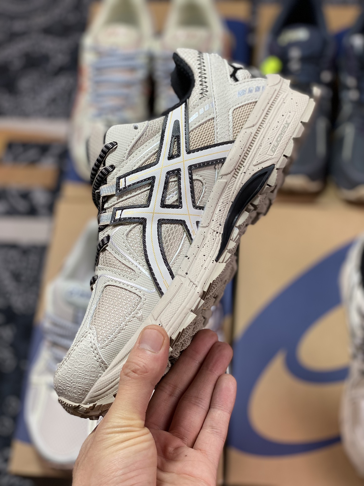 200  原装级别 Asics Gel-Kahana 8 系列 卡其 亚瑟士经典户外跑鞋 1011B109-201