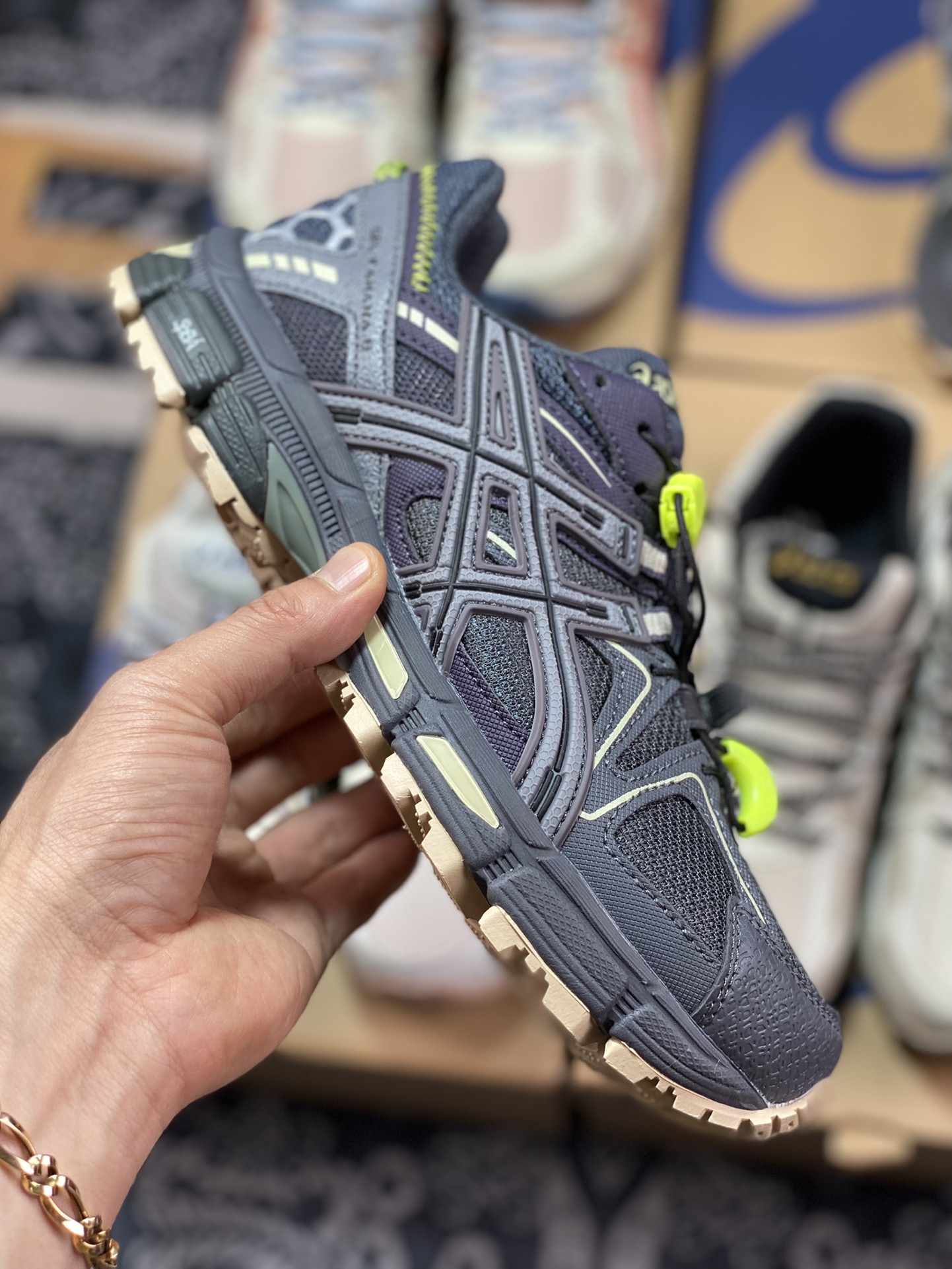 200  原装级别Asics Gel-Kahana 8 系列 深灰 亚瑟士经典户外跑鞋1011B387-021