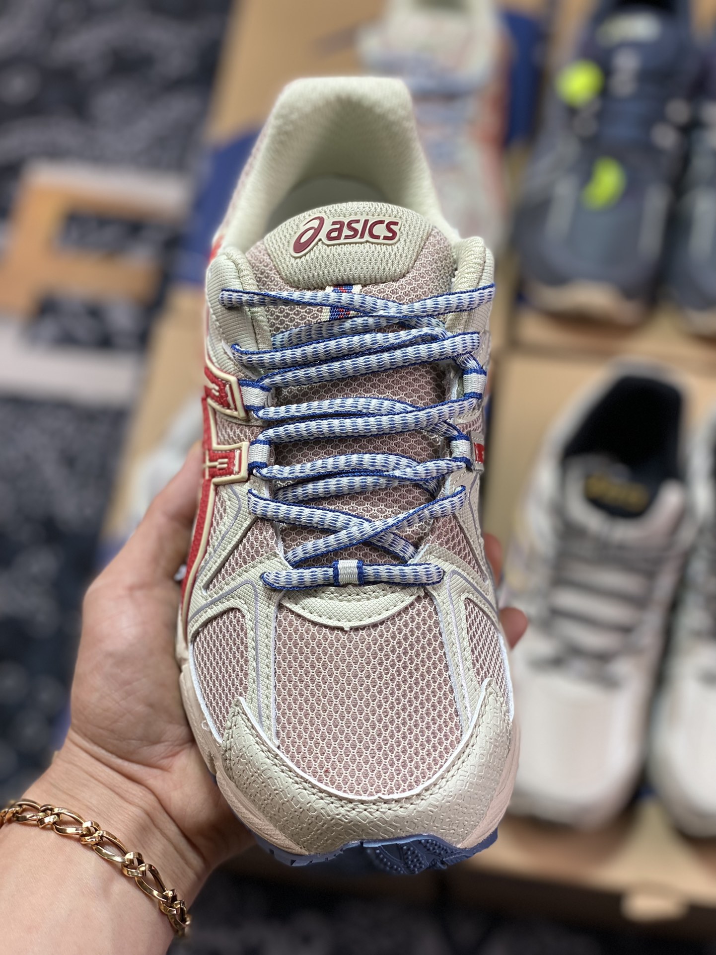 200  原装级别 Asics Gel-Kahana 8 系列 浅褐 亚瑟士经典户外跑鞋 1011B109-200