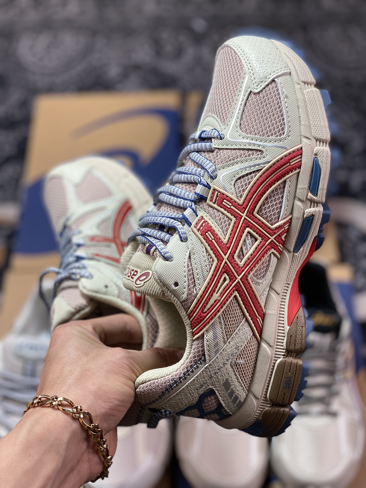 200  原装级别 Asics Gel-Kahana 8 系列 浅褐 亚瑟士经典户外跑鞋 1011B109-200