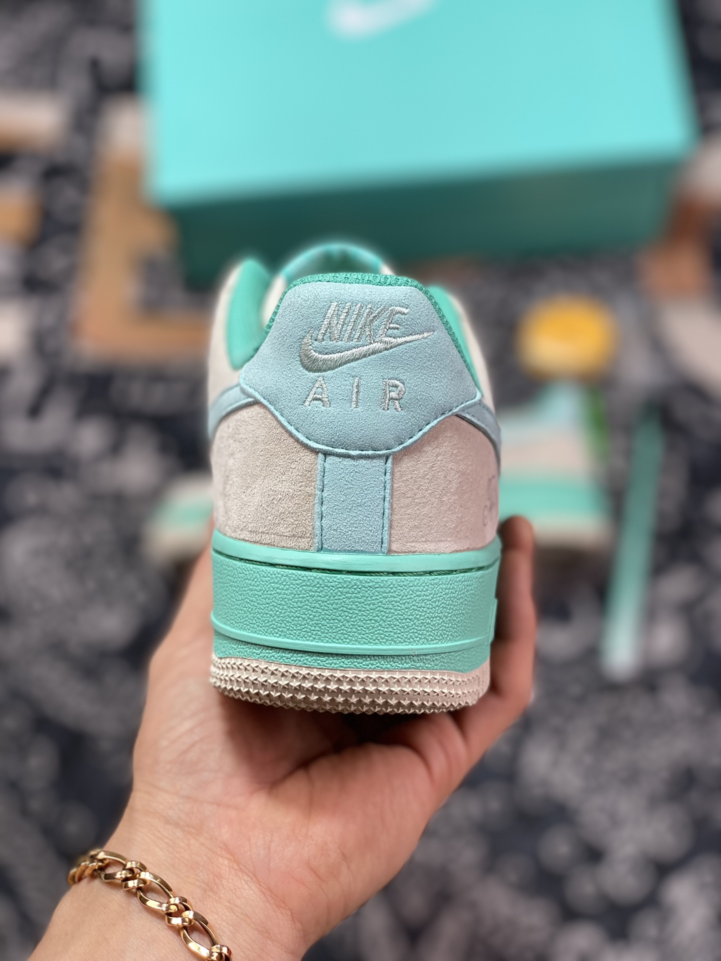280 Tiffany & Co. x Nike Air Force 1 Low SP”Friends and Family”空军一号DZ1382-222