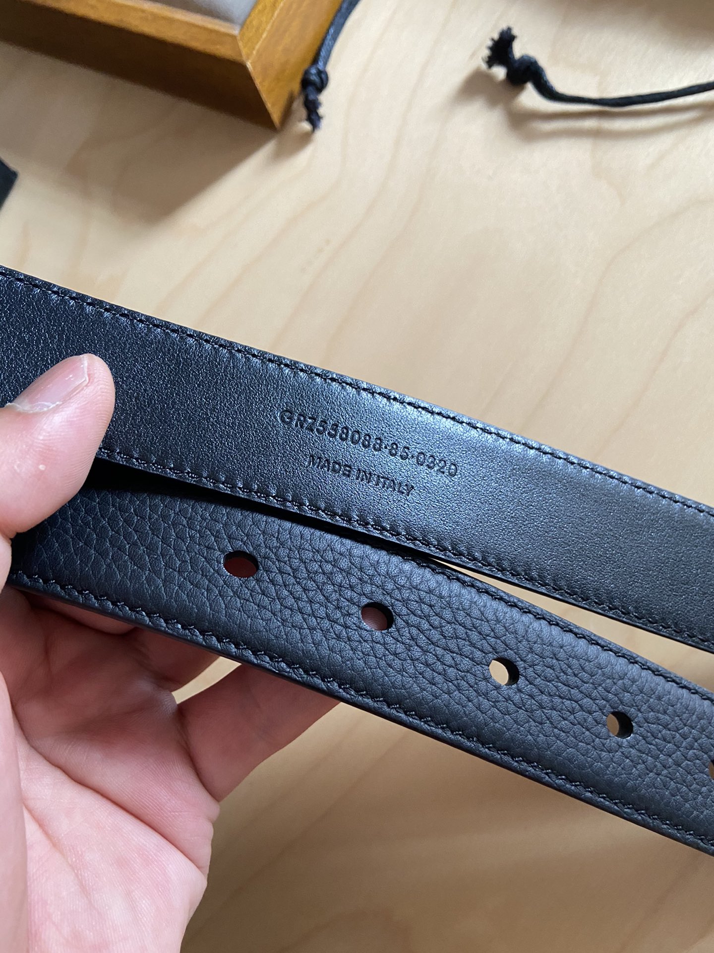 Saint Laurent 200 伊夫圣罗兰YSL 自诞生的那一刻起 就在人们心中留下了色彩缤纷 浪漫高雅的形象