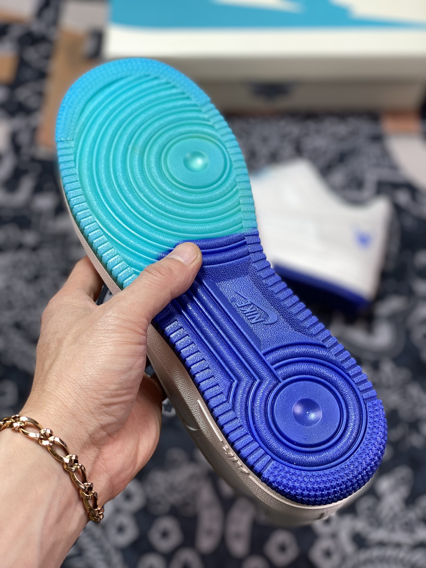 260 Nike Air Force 1’07 Low QS”Sail/Blue/Charlotte Hornets”空军一号QP5698-901