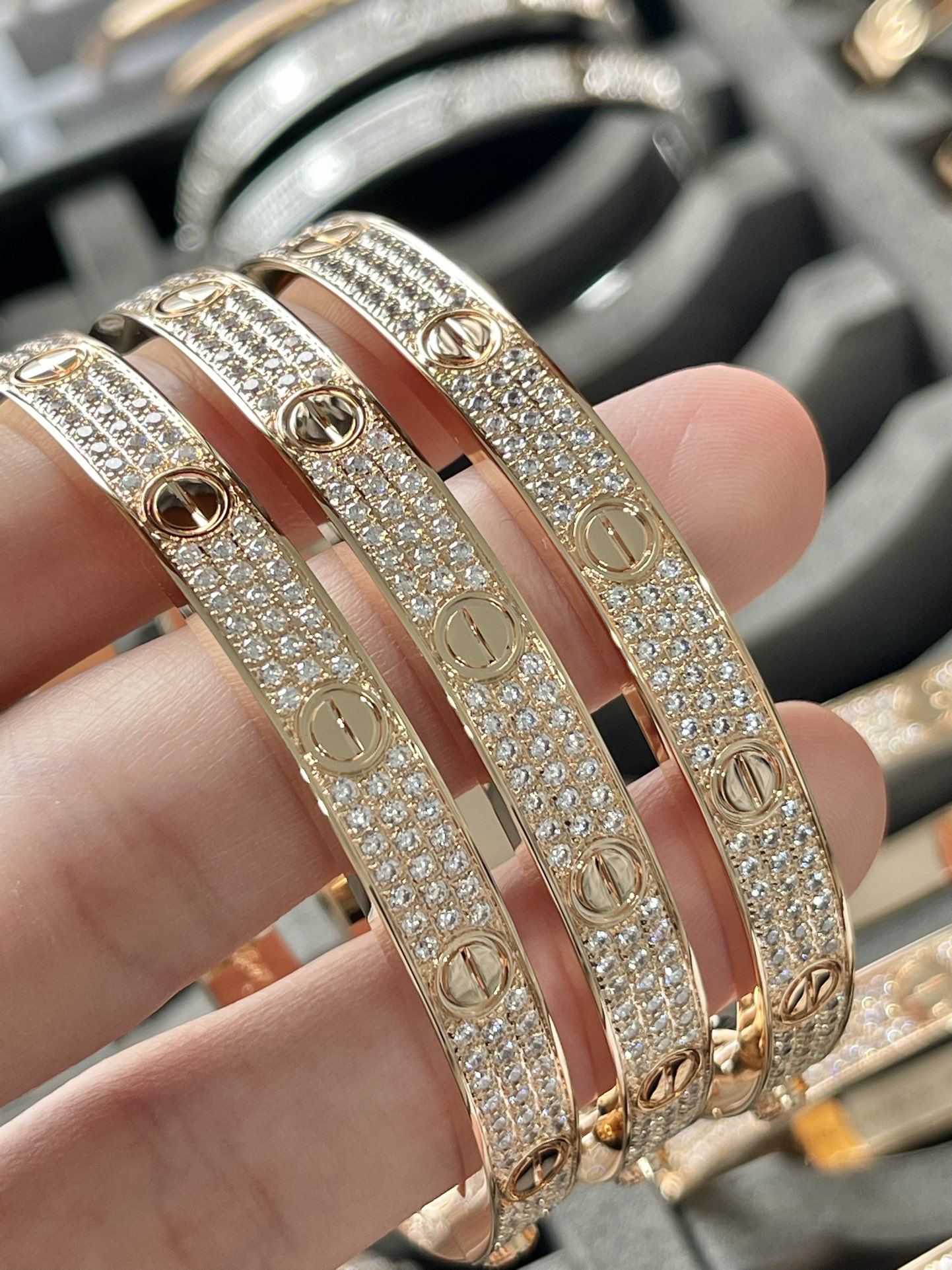 Cartier 窄版 宽版 卡地亚 满天星手镯