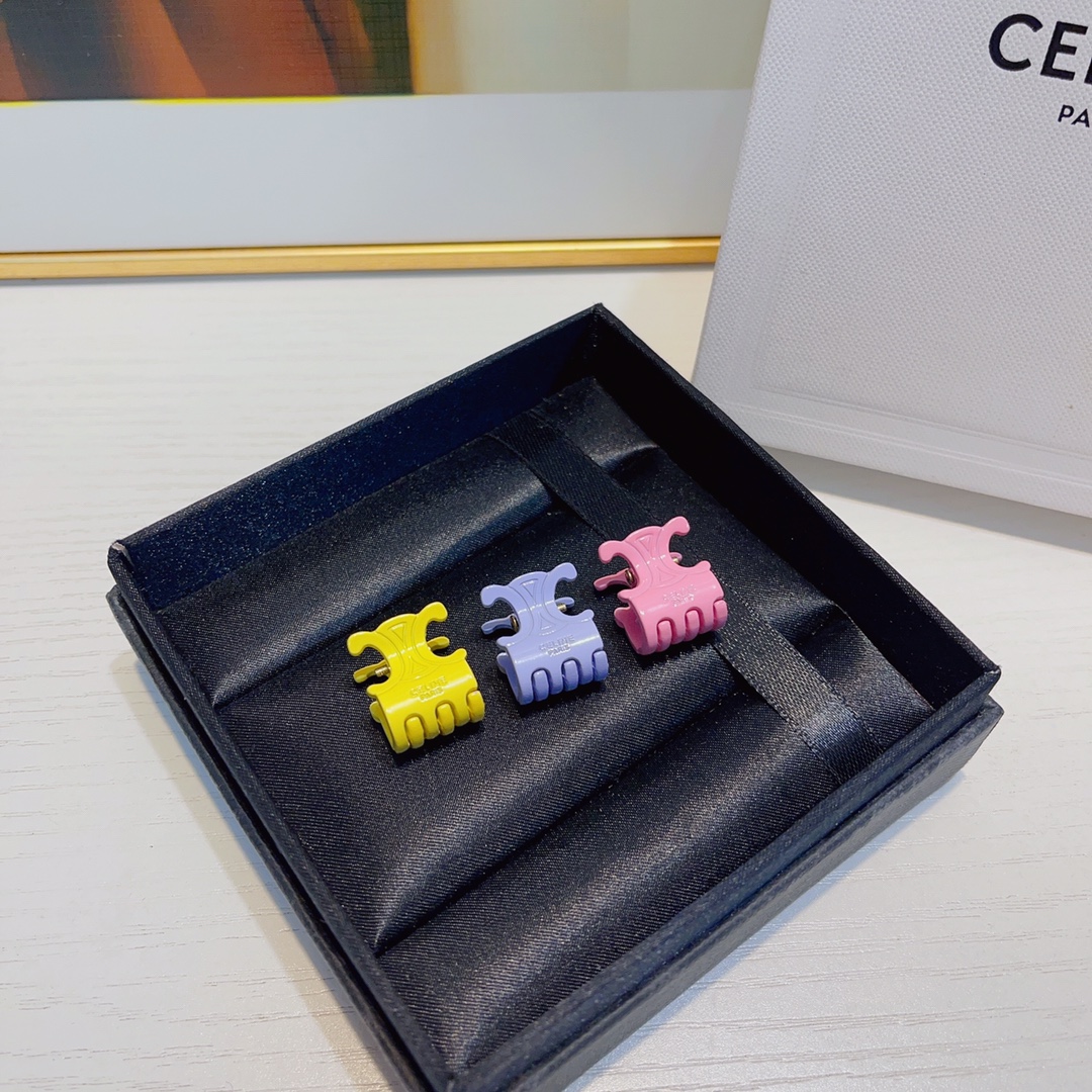  celine塞林
celine发夹
名媛气质塞林小抓夹 刘海夹 小红书🍠爆款同款 周扬青明星同款 美女