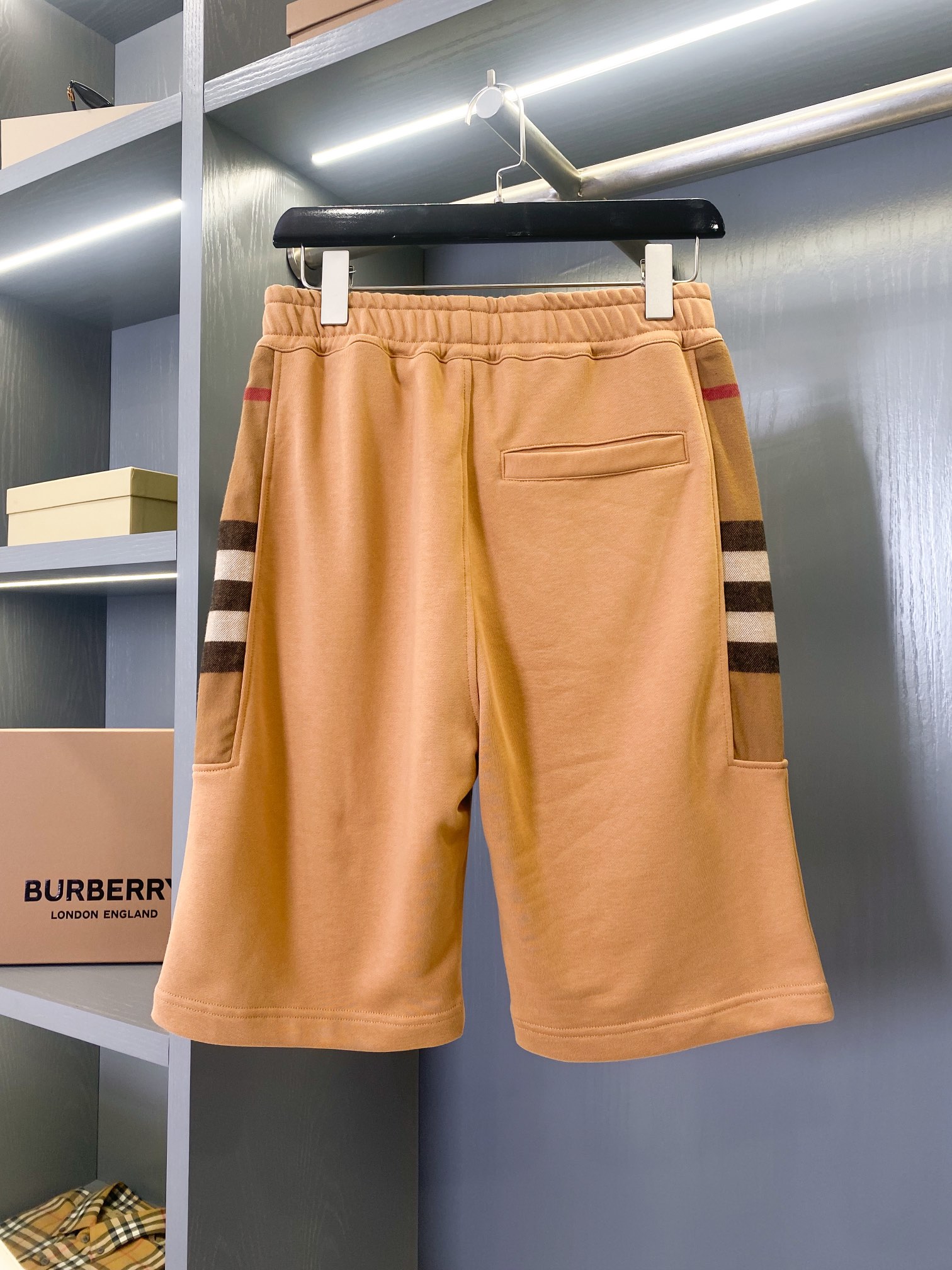 [Summer Shorts]
