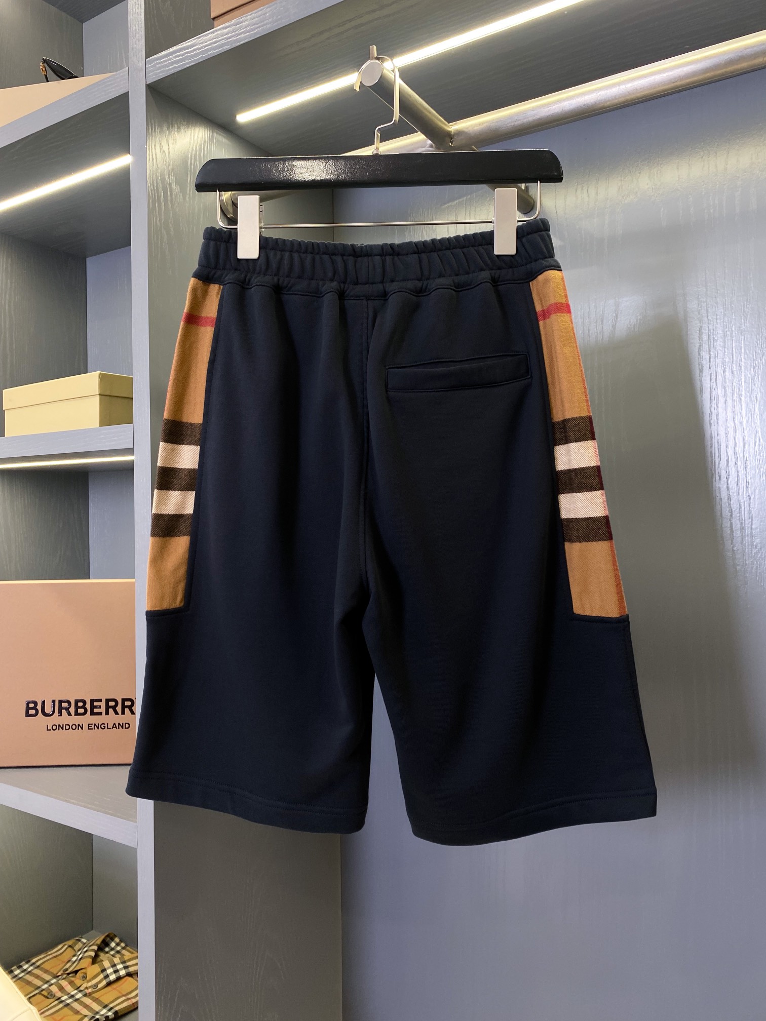 [Summer Shorts]
