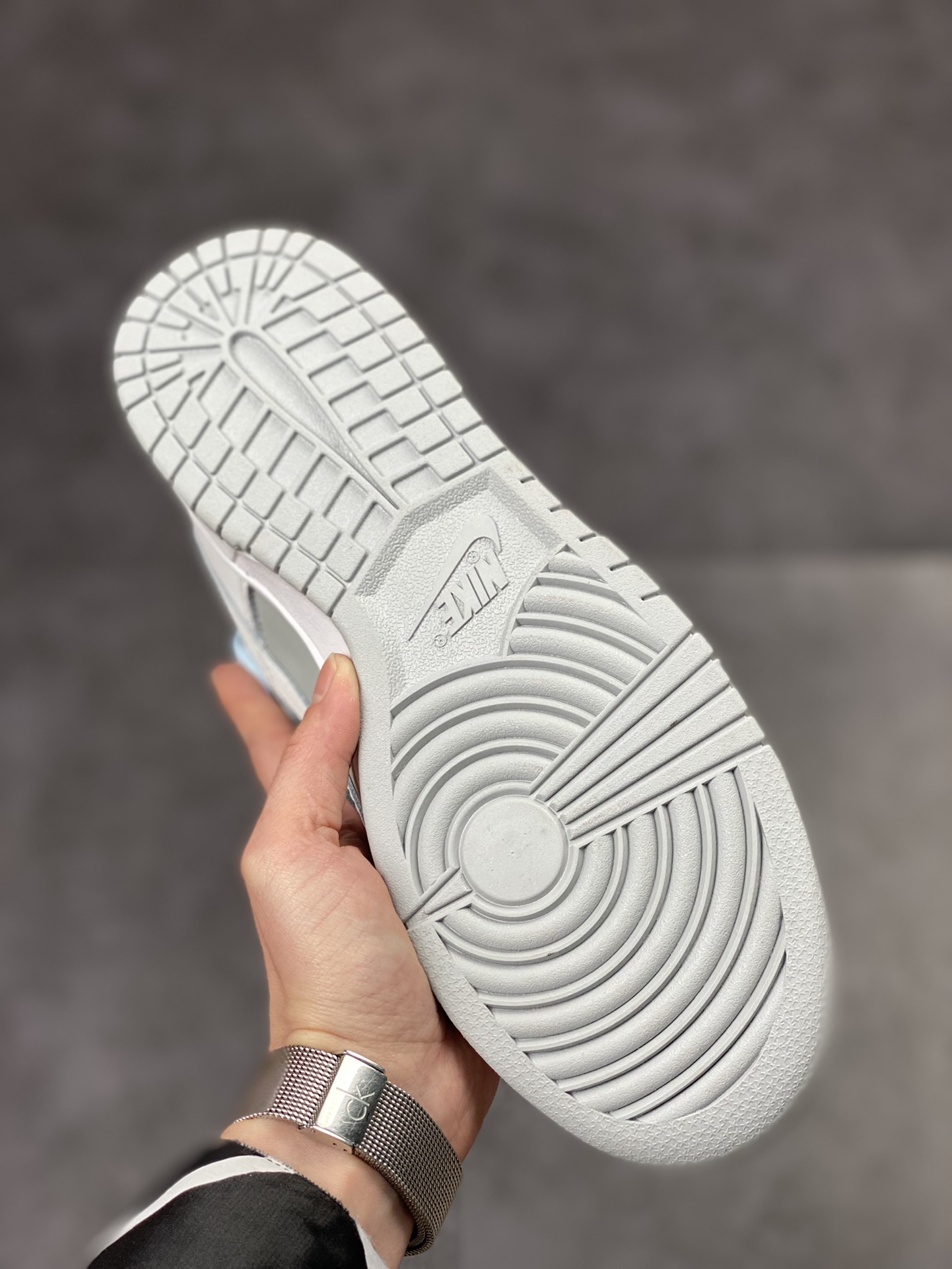 200 NIKE SB Dunk Low 白灰蓝绑带 DJ6188-003