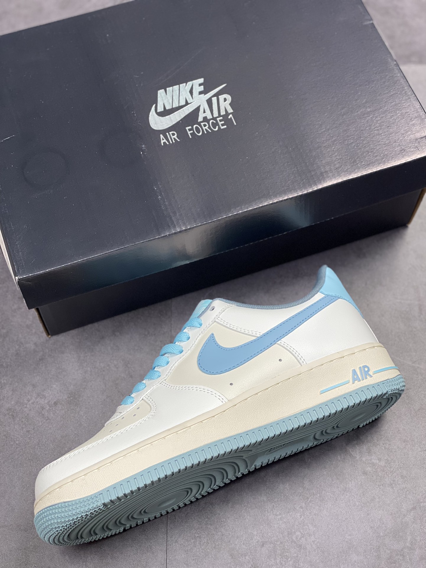 190 Nike Air Force 1 Low 07 米白蓝 YY3188-101