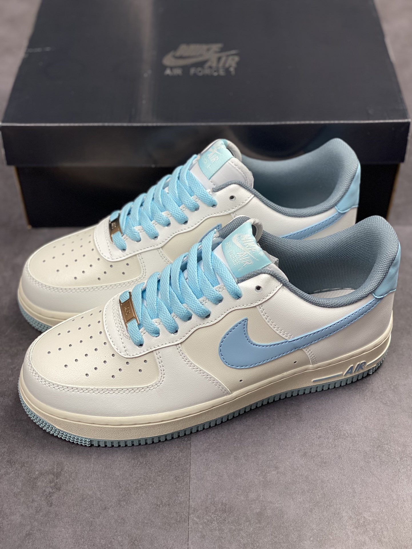 190 Nike Air Force 1 Low 07 米白蓝 YY3188-101