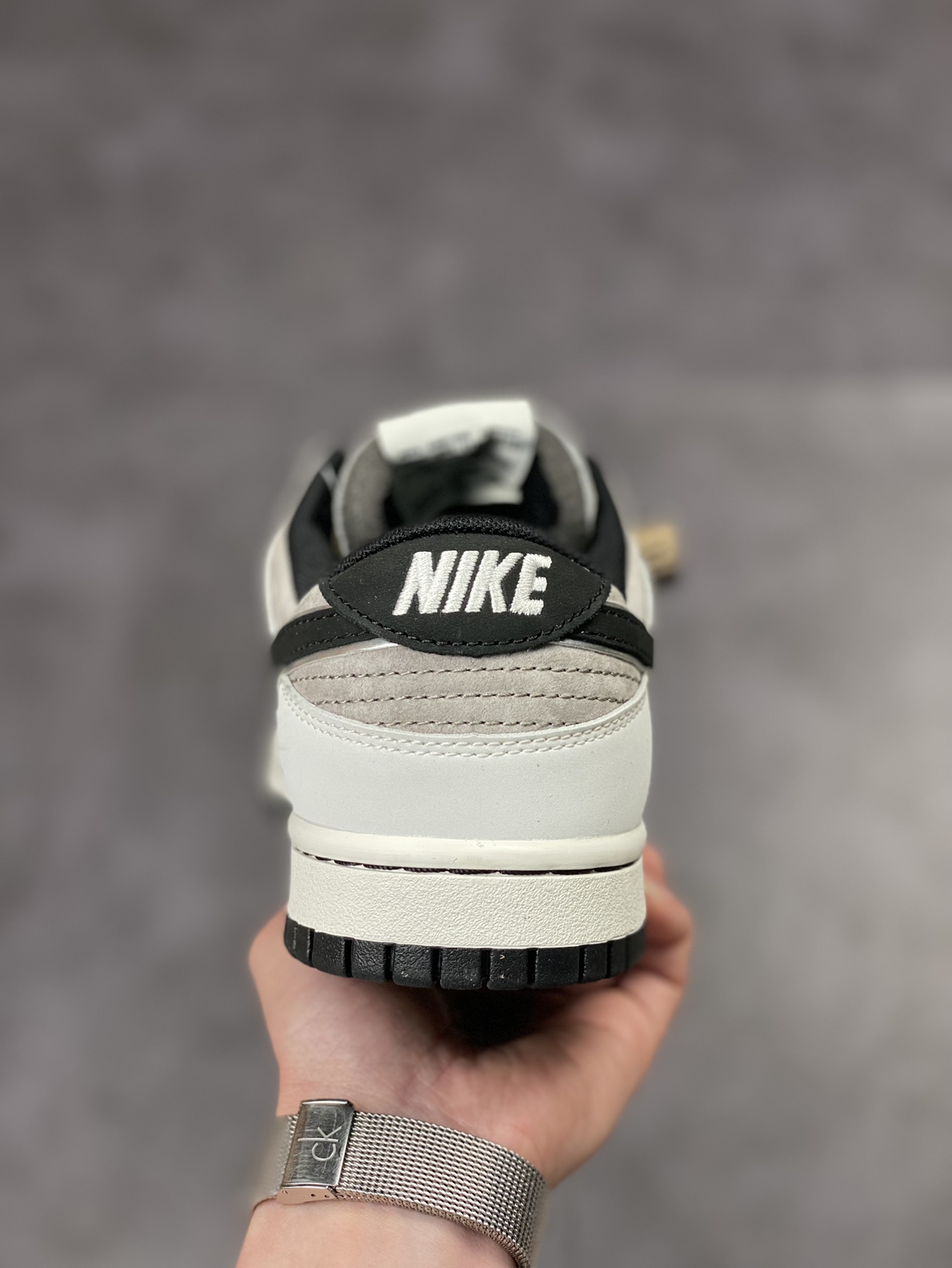 Otomo Katsuhiro x Nike SB Dunk Low ”Steamboy OST” Otomo Katsuhiro LF0039-037