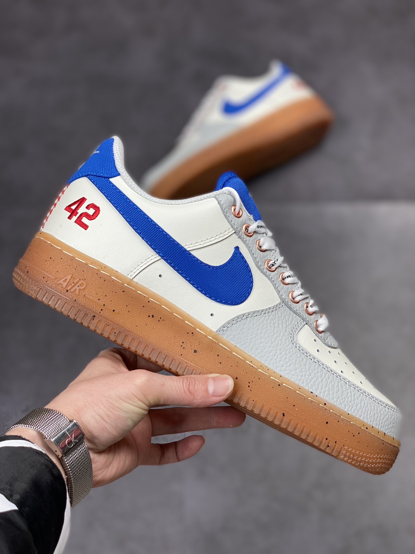210 Nike Air Force 1 Low 07 白蓝生胶 FN1868-100