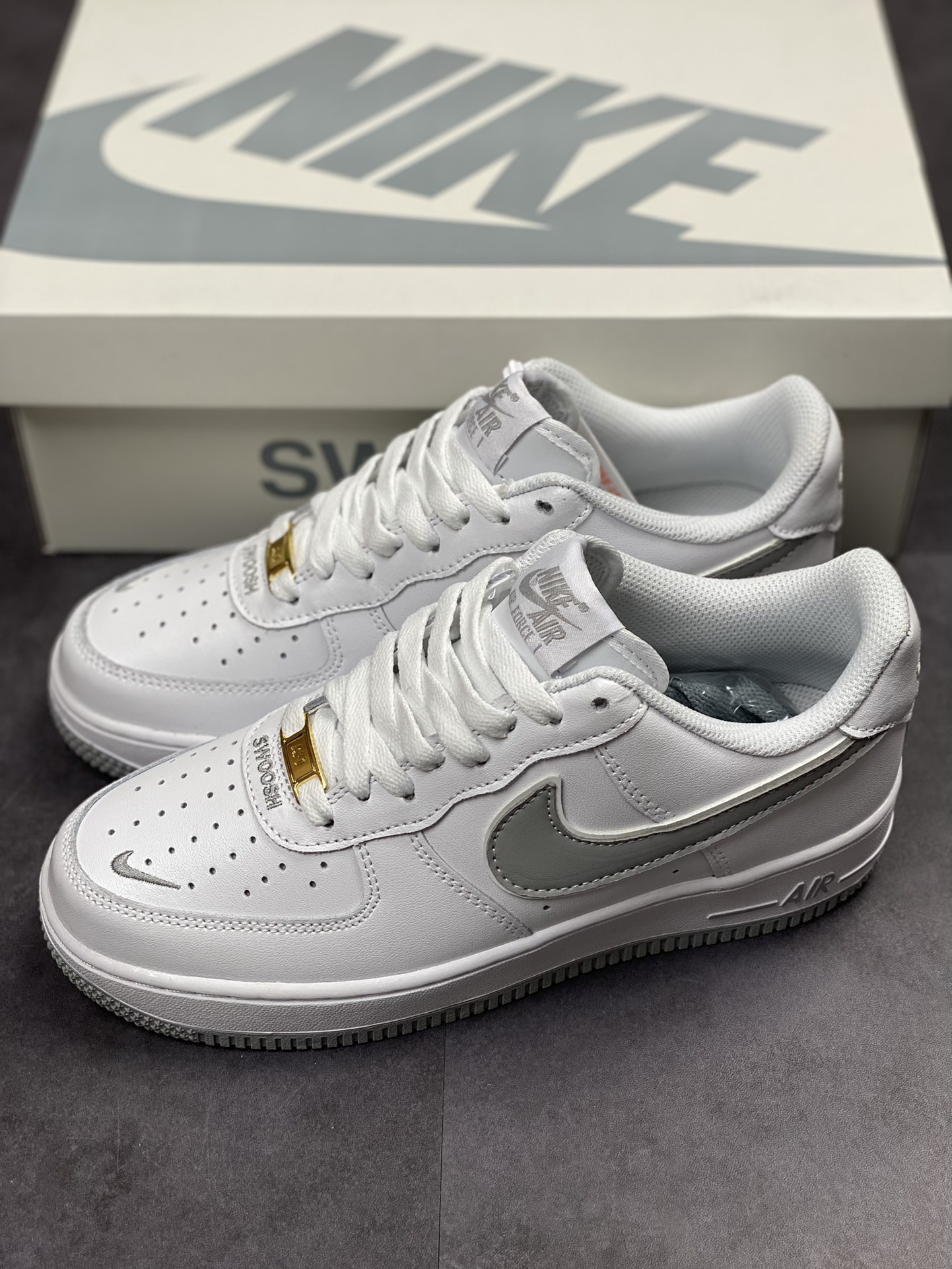 210 Nike Air Force 1 Low 07 白灰CV5696-961