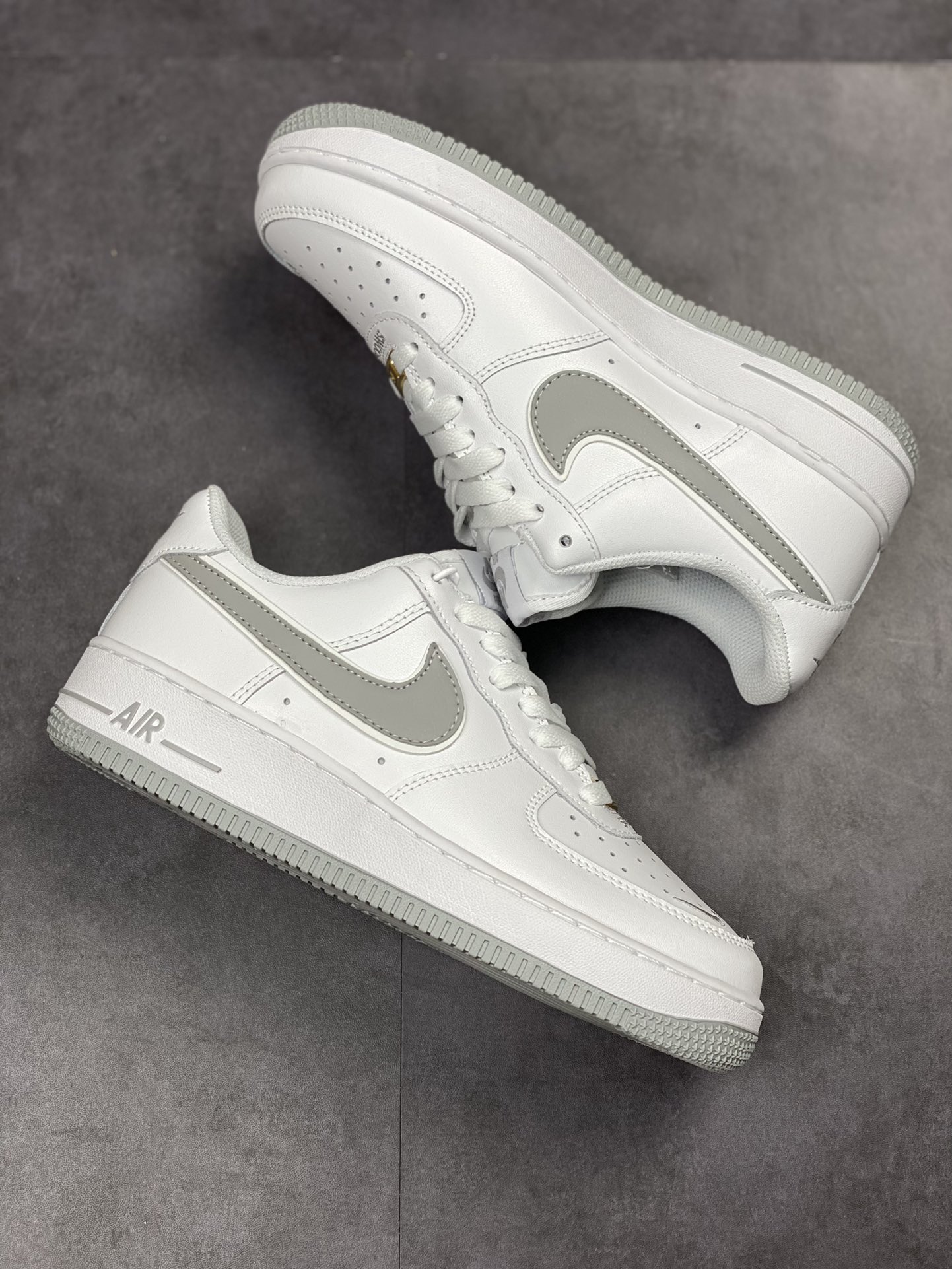 210 Nike Air Force 1 Low 07 白灰CV5696-961