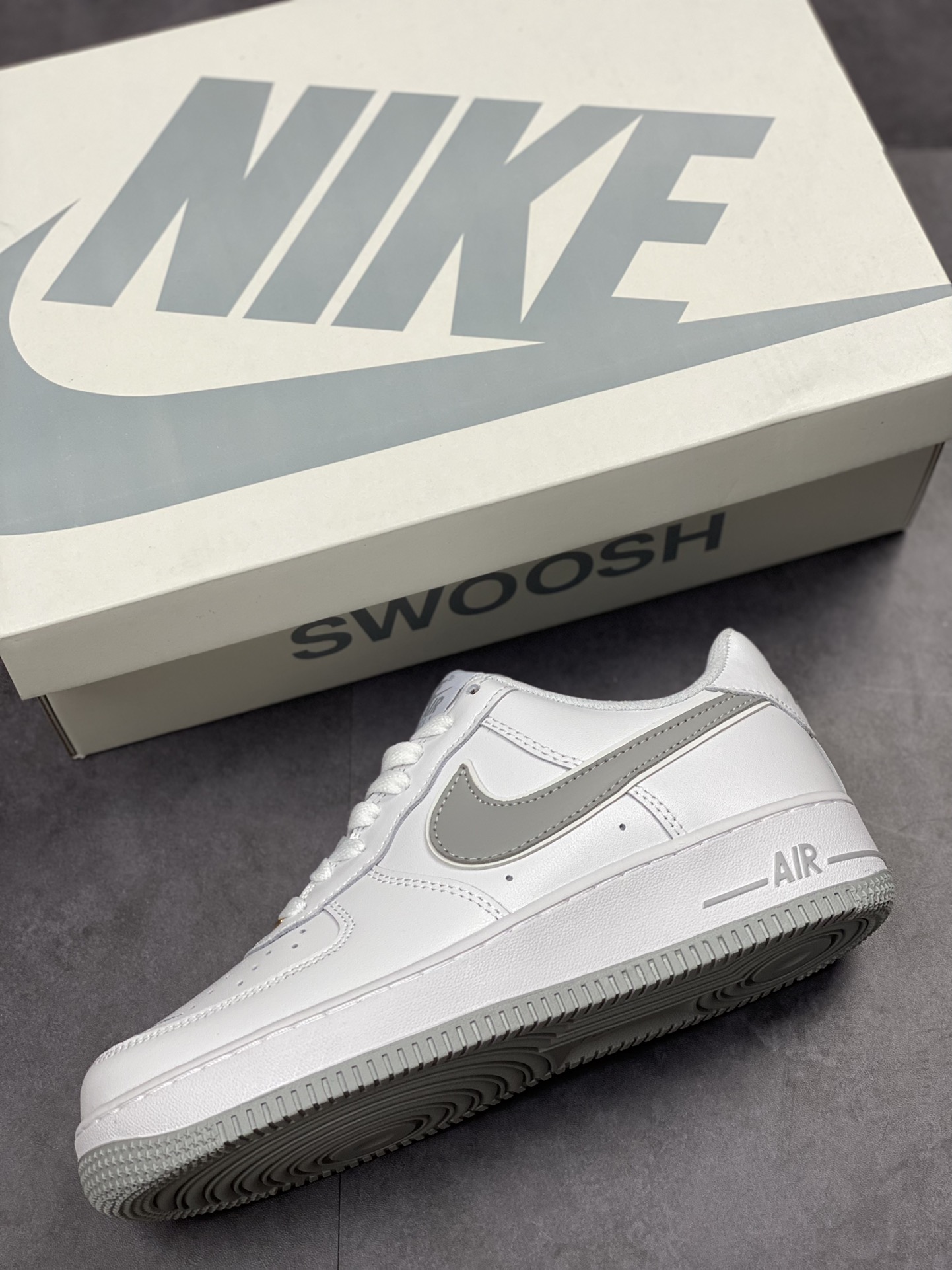 210 Nike Air Force 1 Low 07 白灰CV5696-961