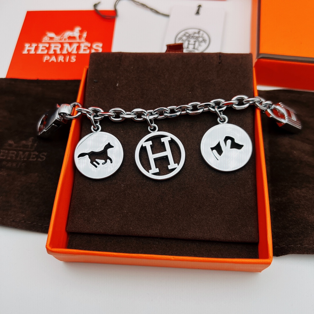 A 121-year-old horse’s bag chain. Rodeo Pegase package. Key button - 图片 3