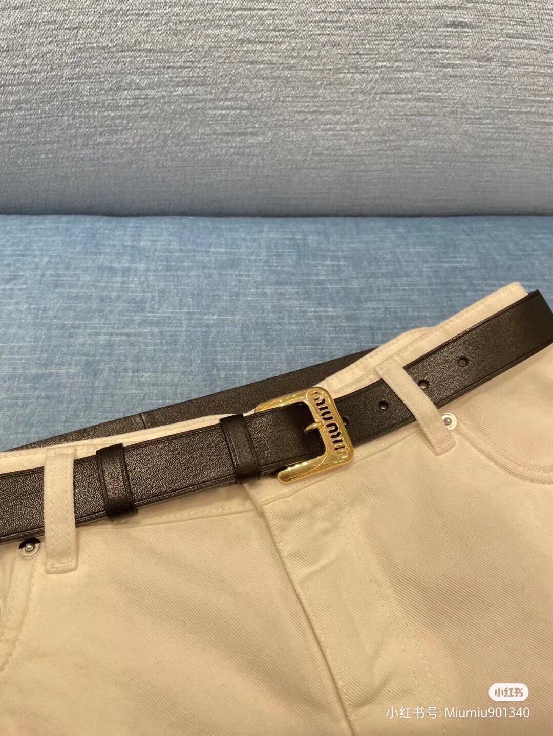 “Mouse Miu Belt Miss Womens Betts: Modern & Elegant Calf Skin Design” - 图片 3