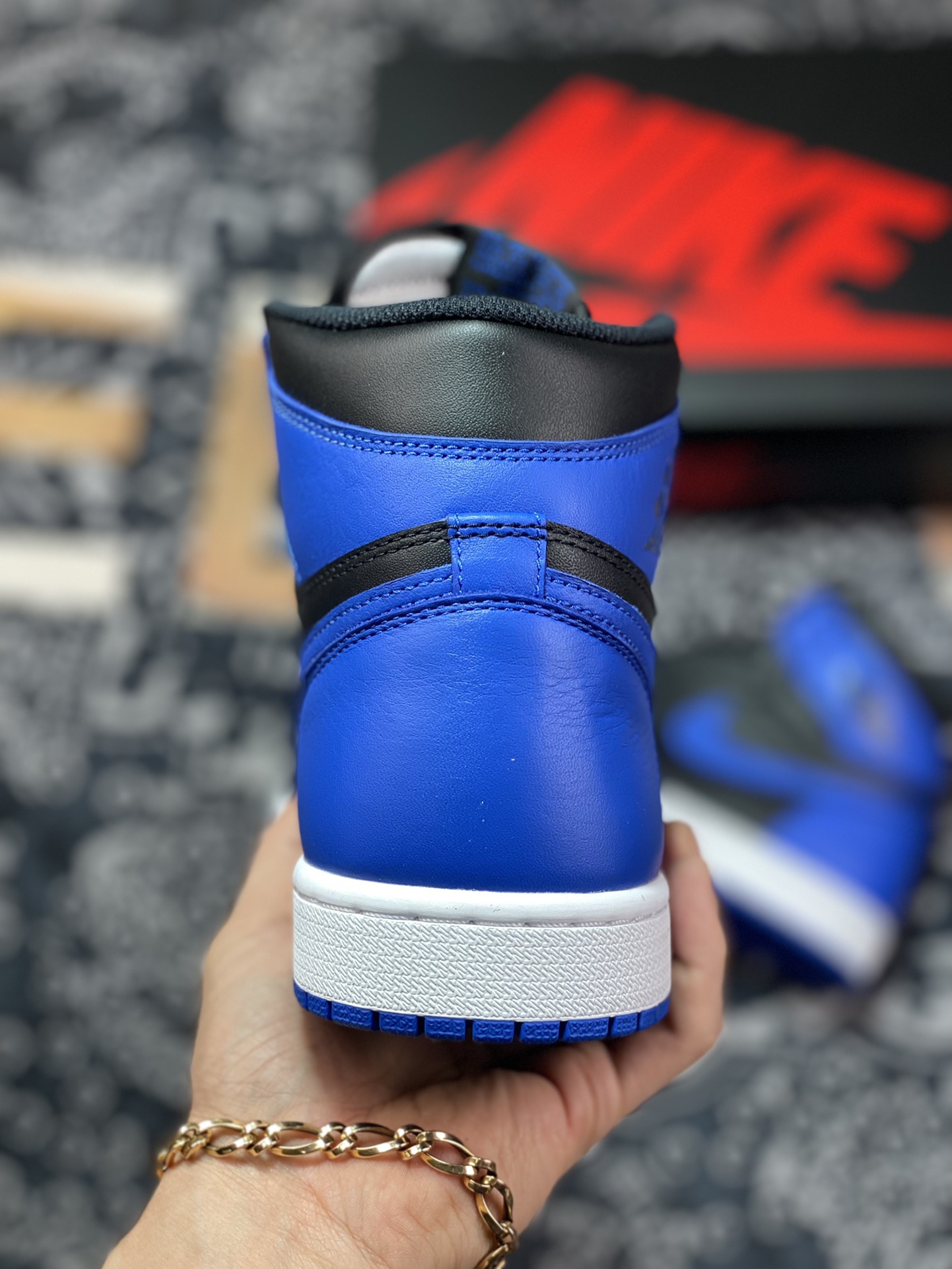 Air Jordan 1 Retro ”Royal” Royal Blue 555088-007-Top High Quatity Cheap Sneakers Fashion Clothing Clothes Bags handbags Shoes of all Brand wholesale With The best Quality And Beautiful Price from China Factory Chinese suppliers wholesaler seller Air Jordan 1 Retro ”Royal” Royal Blue 555088-007