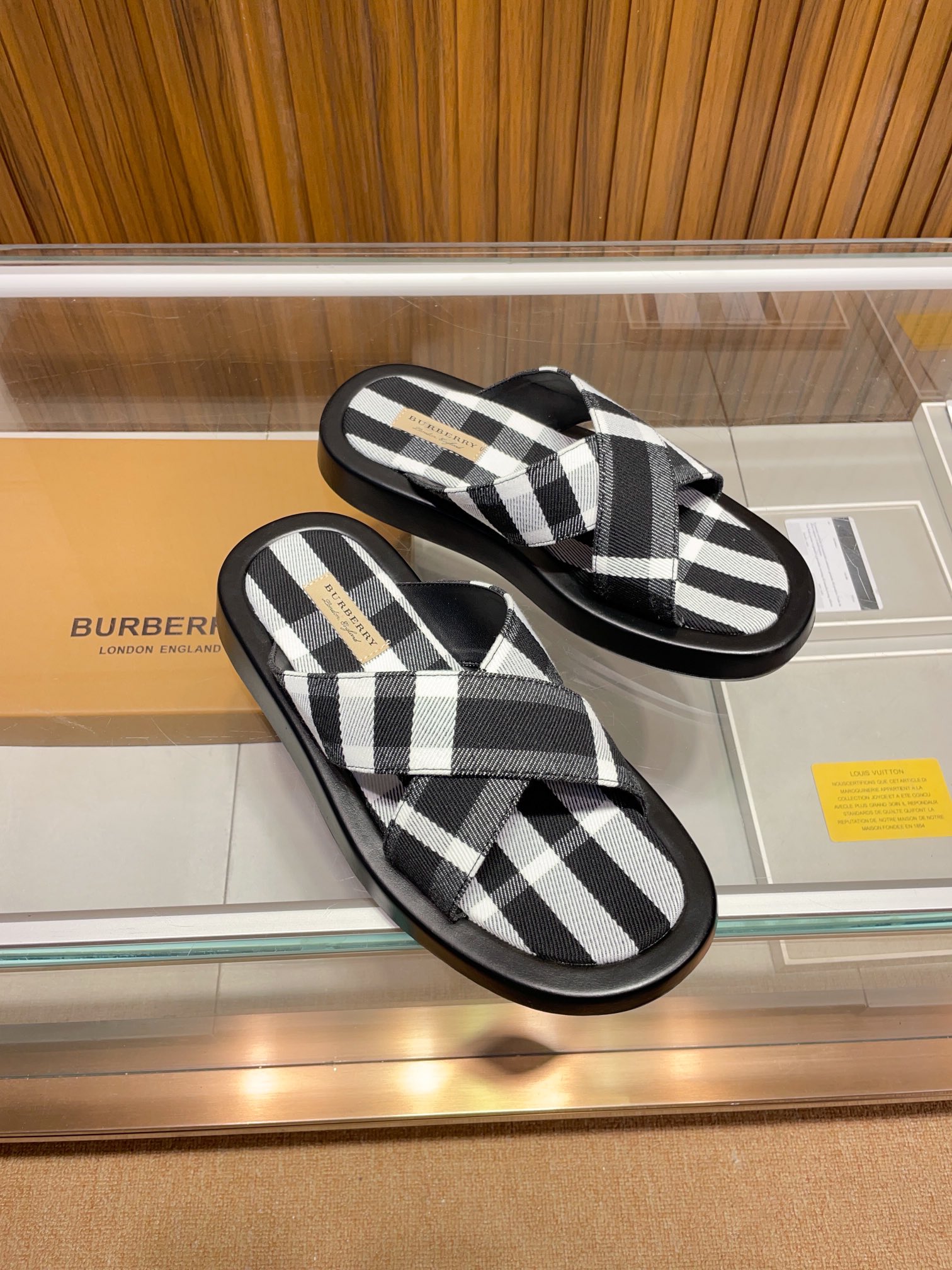 [B familia *] P:.Tamaño: 38 a 45.Burberry zapatillas de los hombres clásicos, boutique de gama alta,