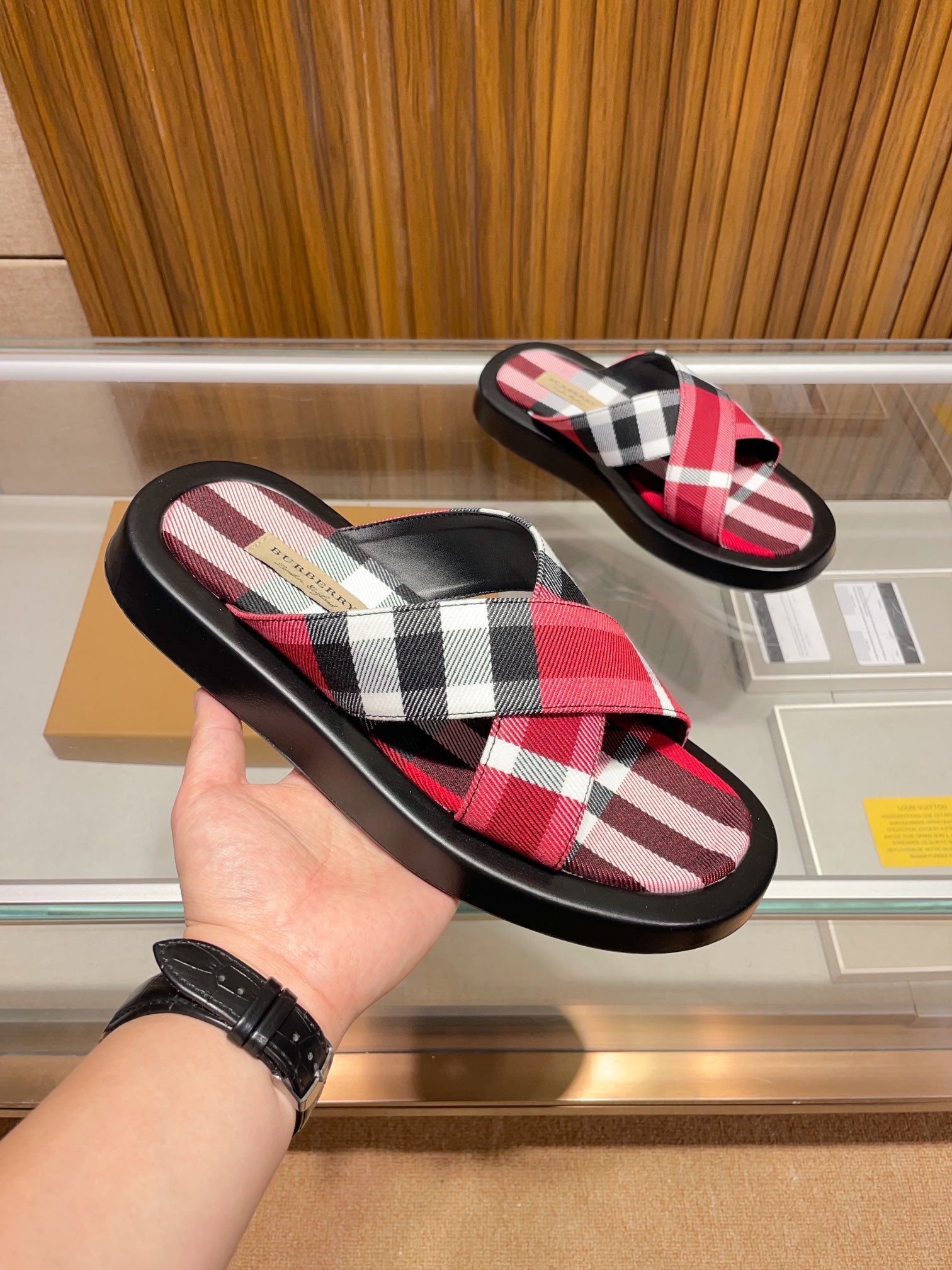 [B familia *] P:.Tamaño: 38 a 45.Burberry zapatillas de los hombres clásicos, boutique de gama alta,