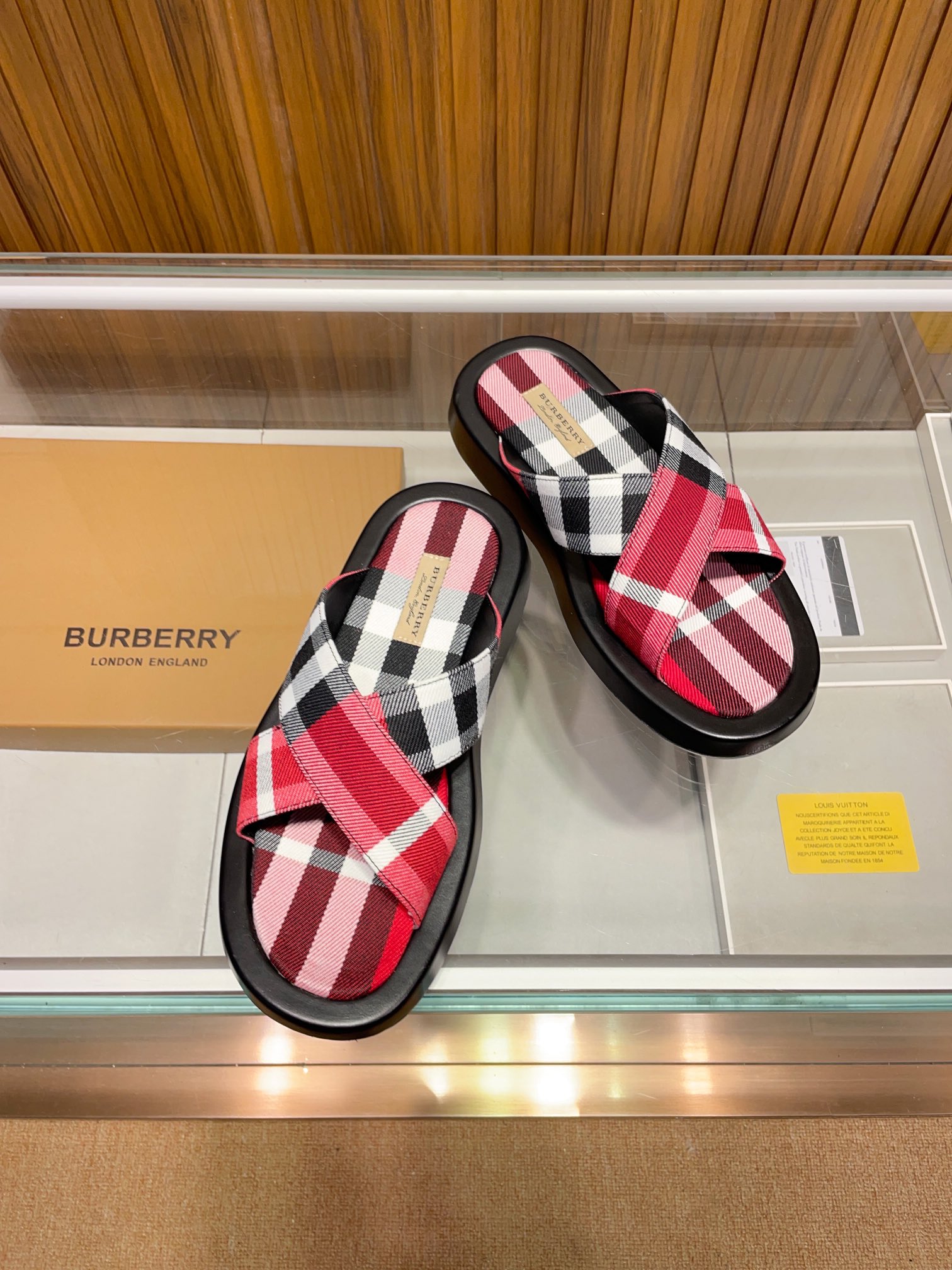 [B familia *] P:.Tamaño: 38 a 45.Burberry zapatillas de los hombres clásicos, boutique de gama alta,