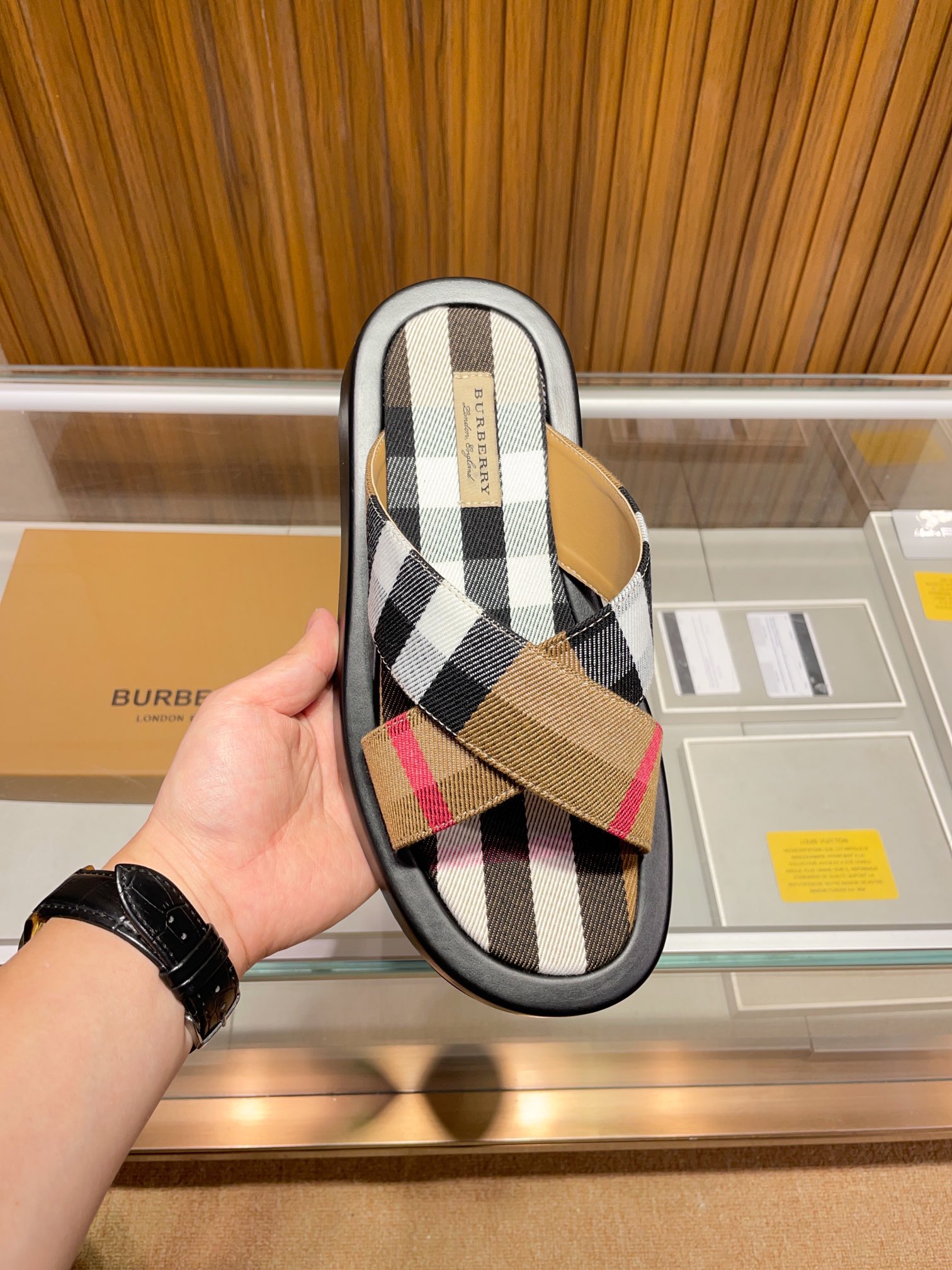 [B familia *] P:.Tamaño: 38 a 45.Burberry zapatillas de los hombres clásicos, boutique de gama alta,