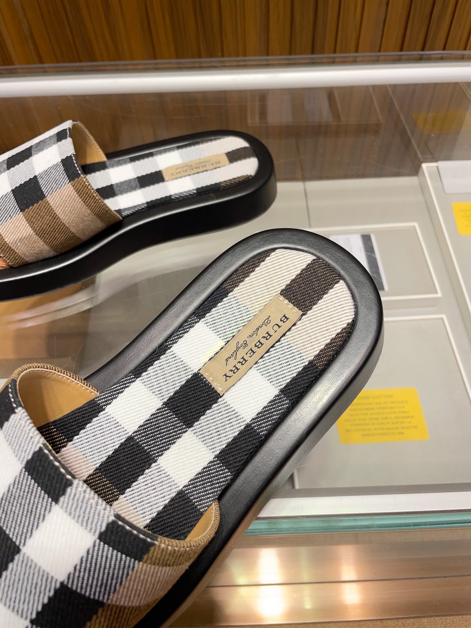 [B familia *] P:.Tamaño: 38 a 45.Burberry zapatillas de los hombres clásicos, boutique de gama alta,