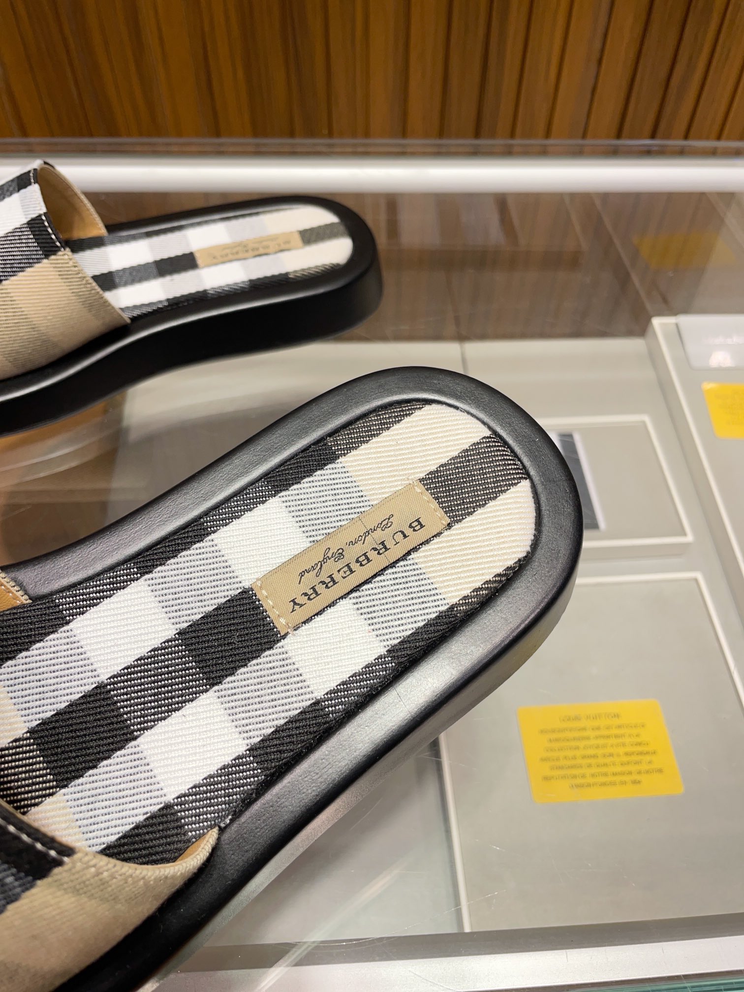 [B familia *] P:.Tamaño: 38 a 45.Burberry zapatillas de los hombres clásicos, boutique de gama alta,
