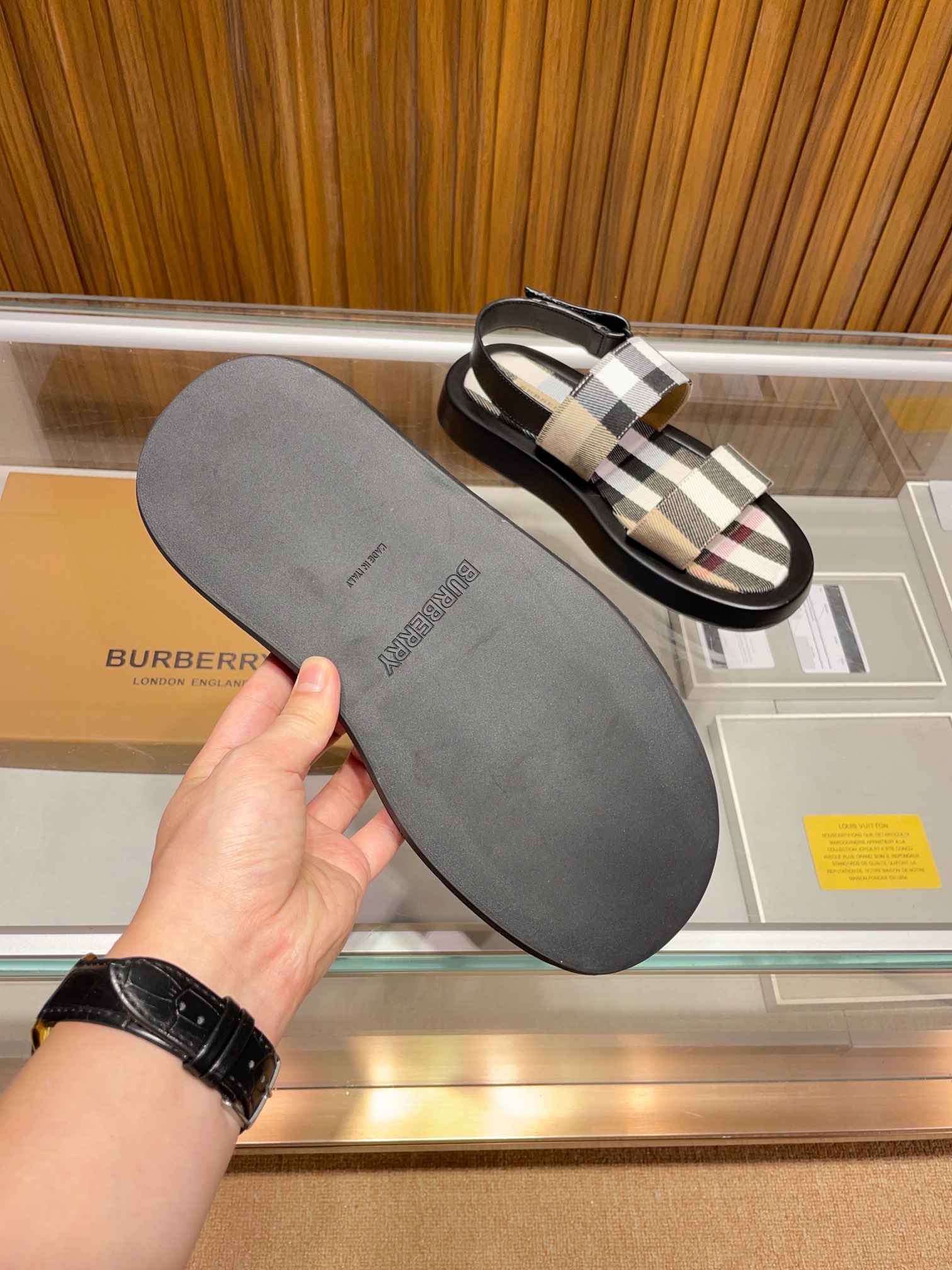 [B familia *] P:.Tamaño: 38 a 45.Burberry zapatillas de los hombres clásicos, boutique de gama alta,