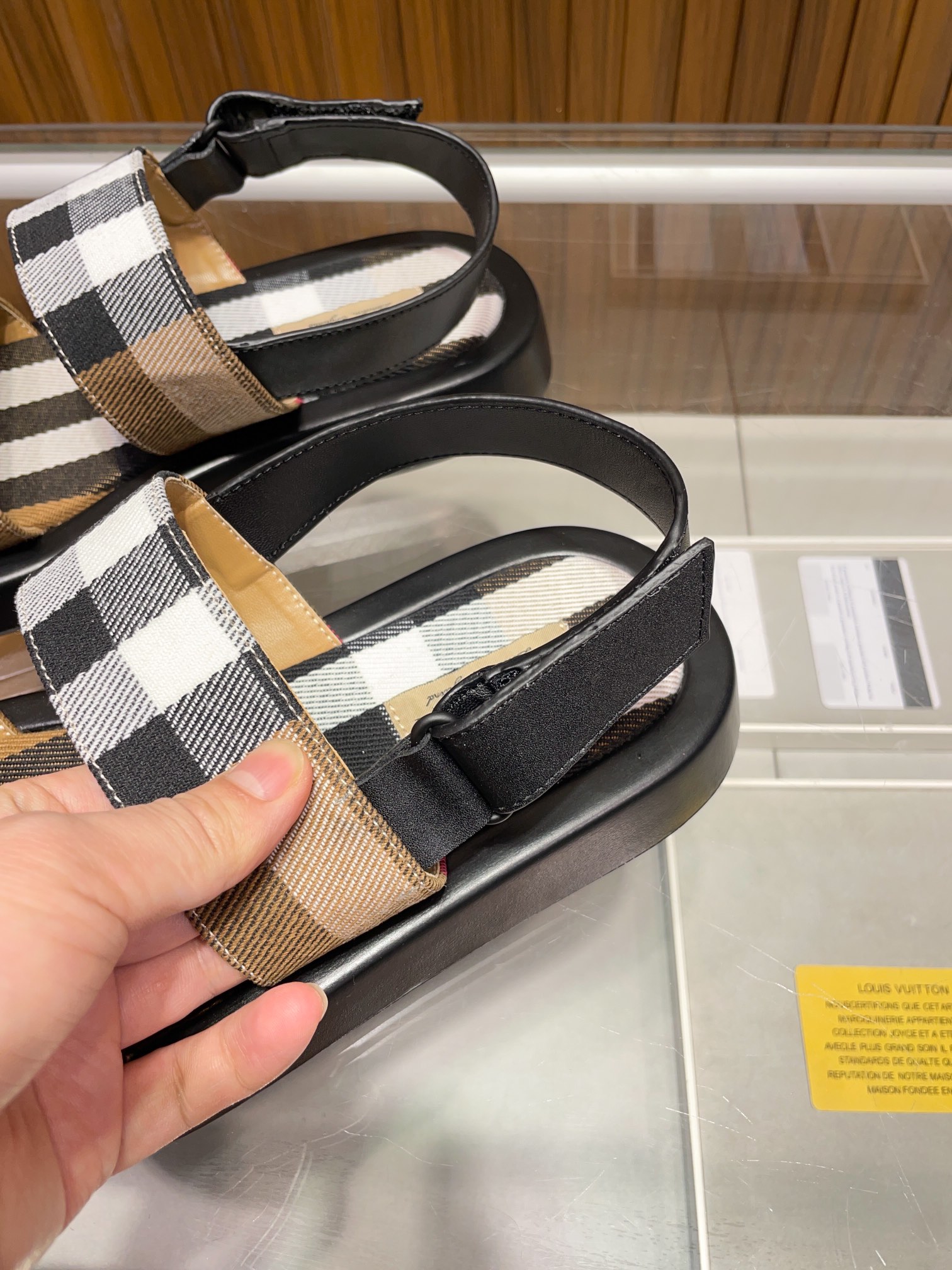 [B familia *] P:.Tamaño: 38 a 45.Burberry zapatillas de los hombres clásicos, boutique de gama alta,