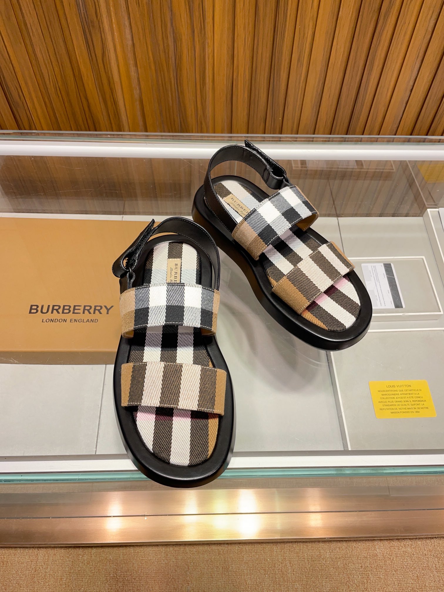 [B familia *] P:.Tamaño: 38 a 45.Burberry zapatillas de los hombres clásicos, boutique de gama alta,