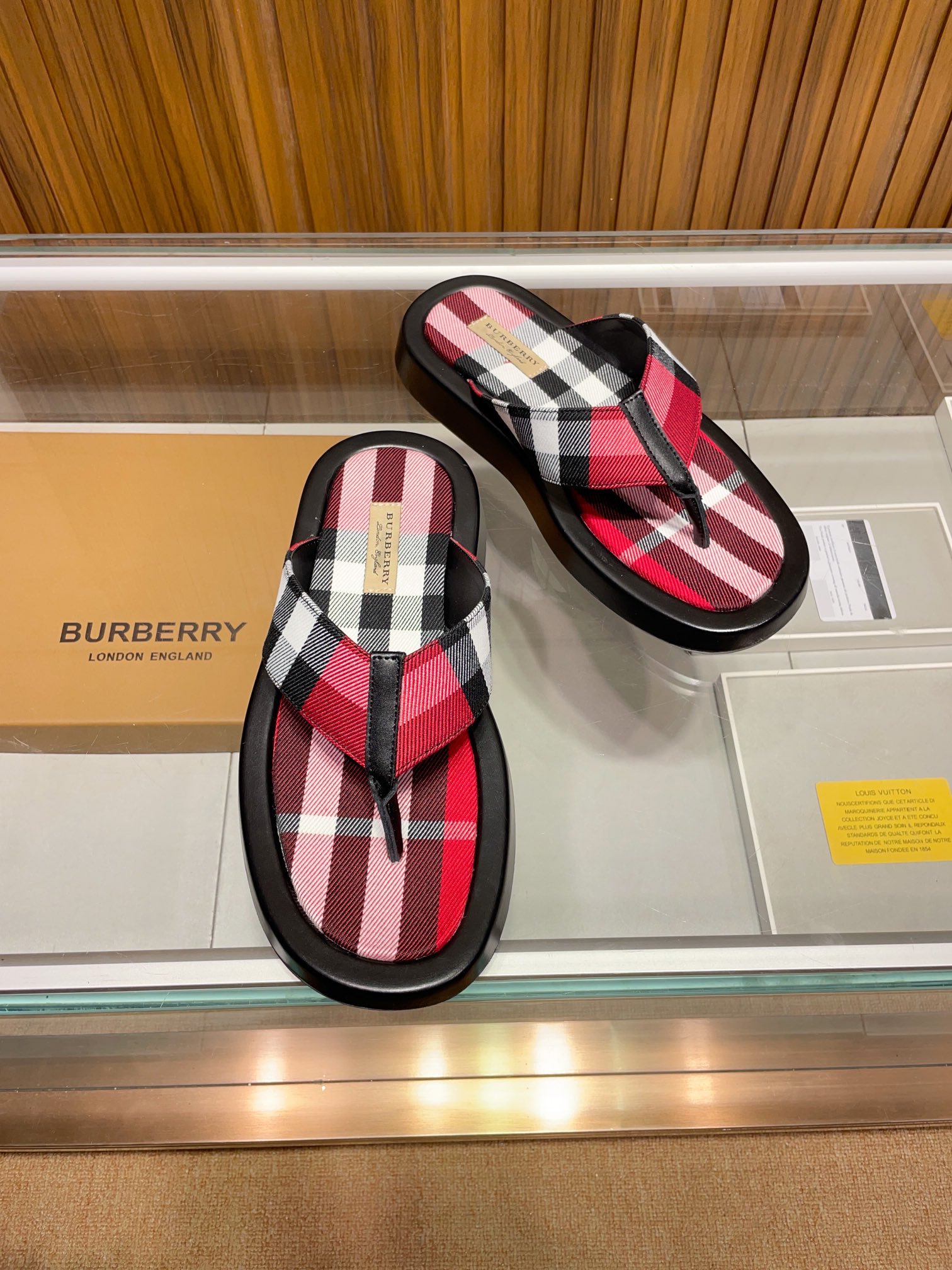[B familia *] P:.Tamaño: 38 a 45.Burberry zapatillas de los hombres clásicos, boutique de gama alta,